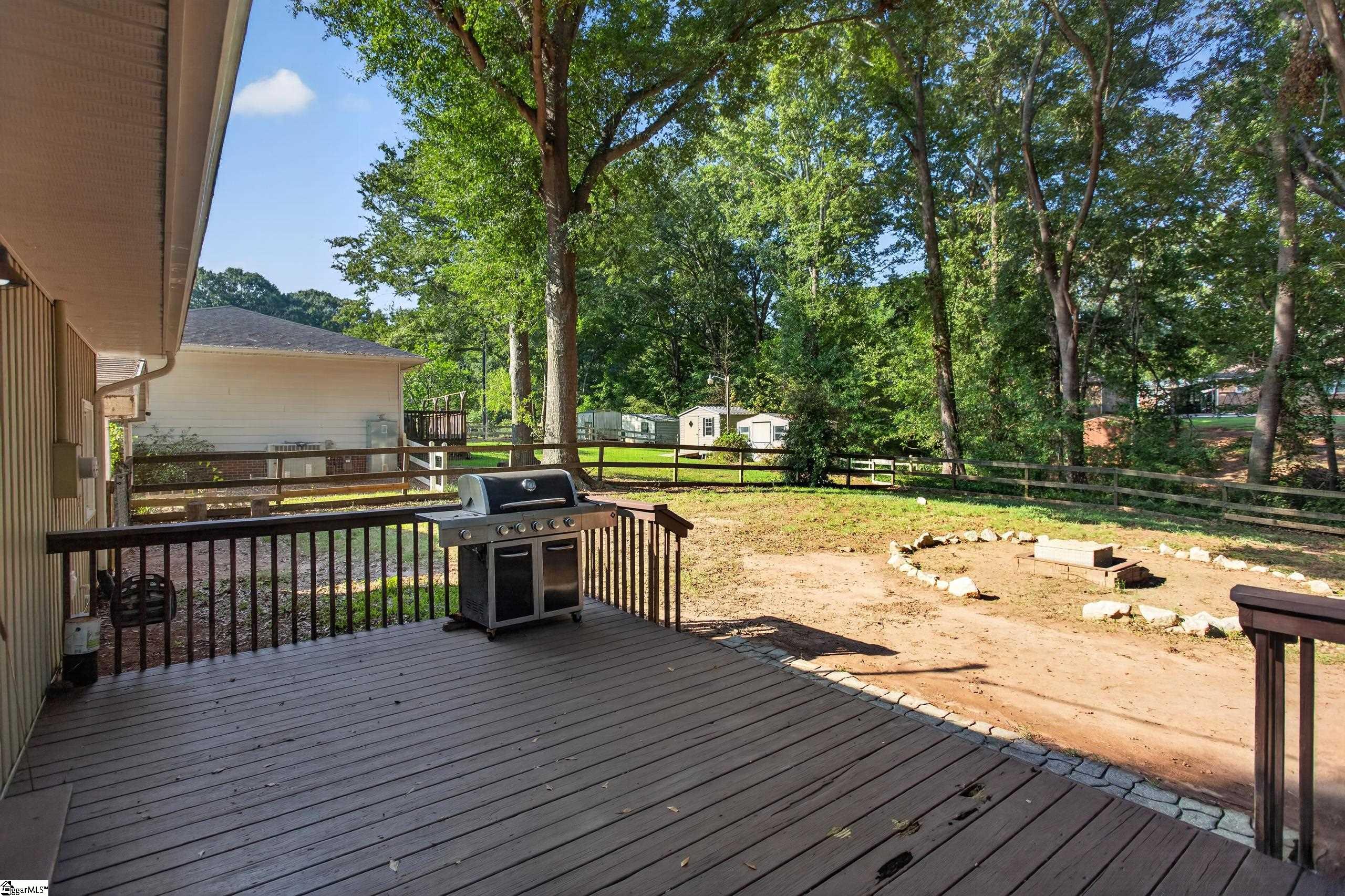 202 Hemlock Avenue Property Photo 46