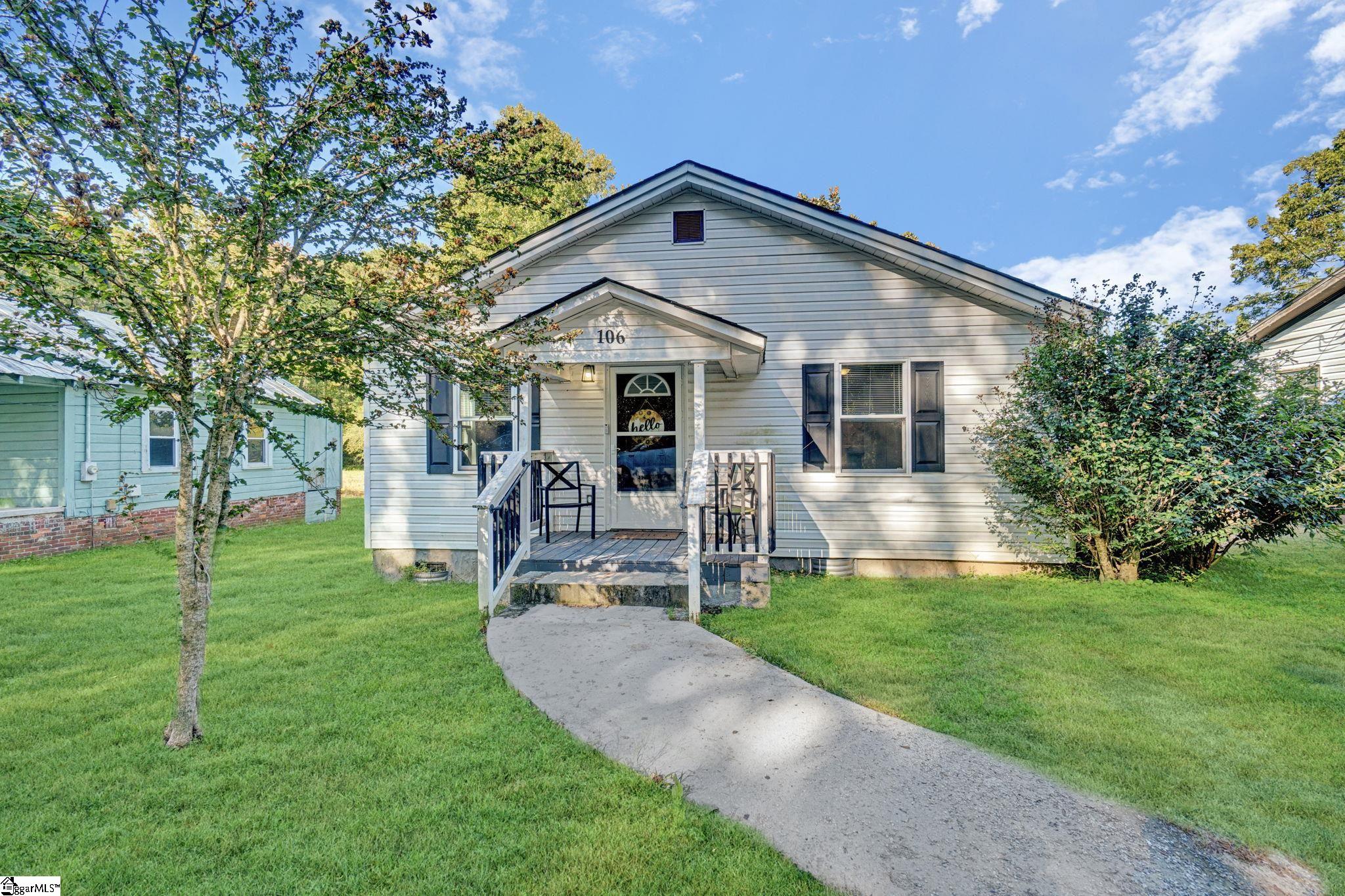 106 E Bluford Street Extension Property Photo 1
