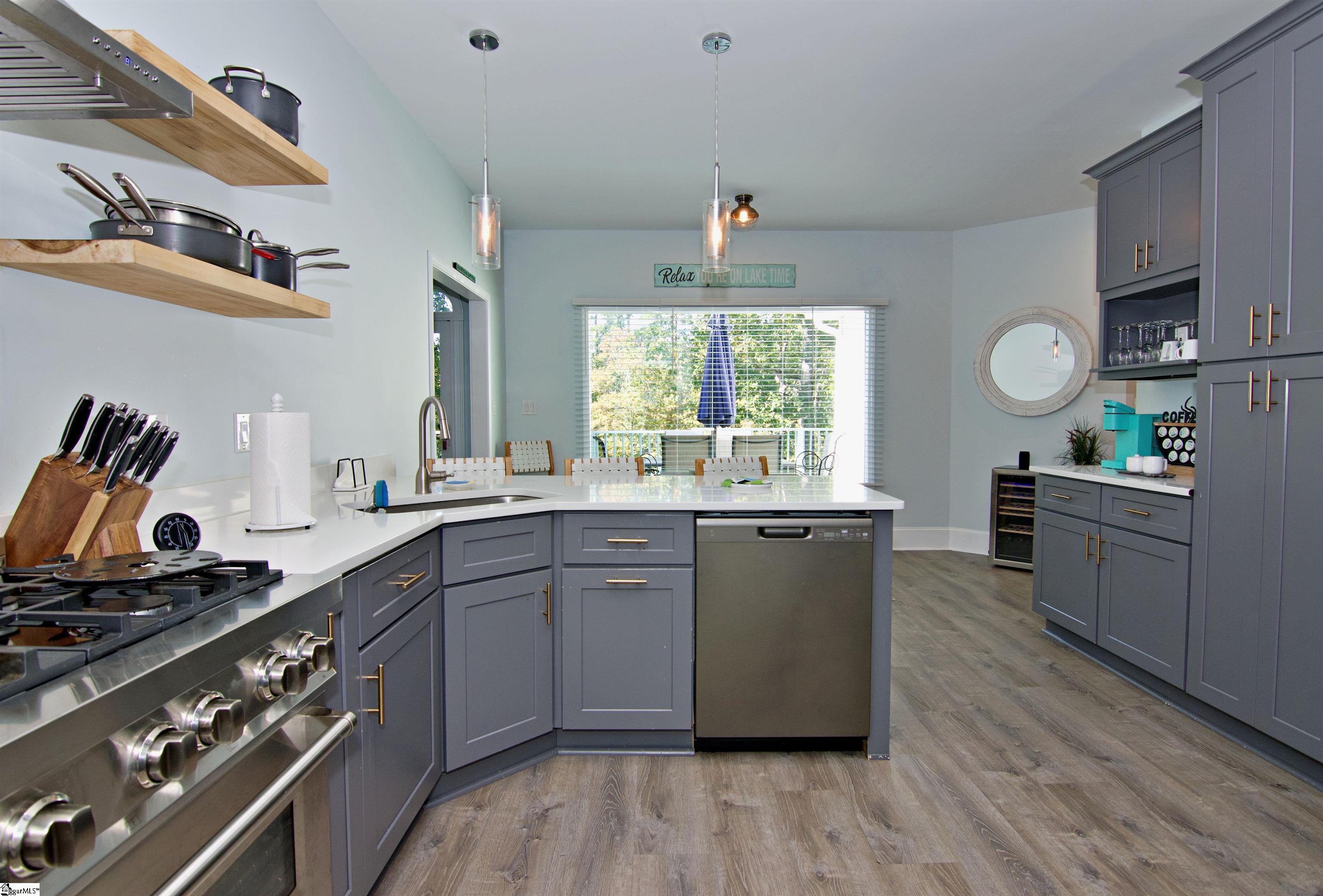 206 Petty Road Property Photo 13