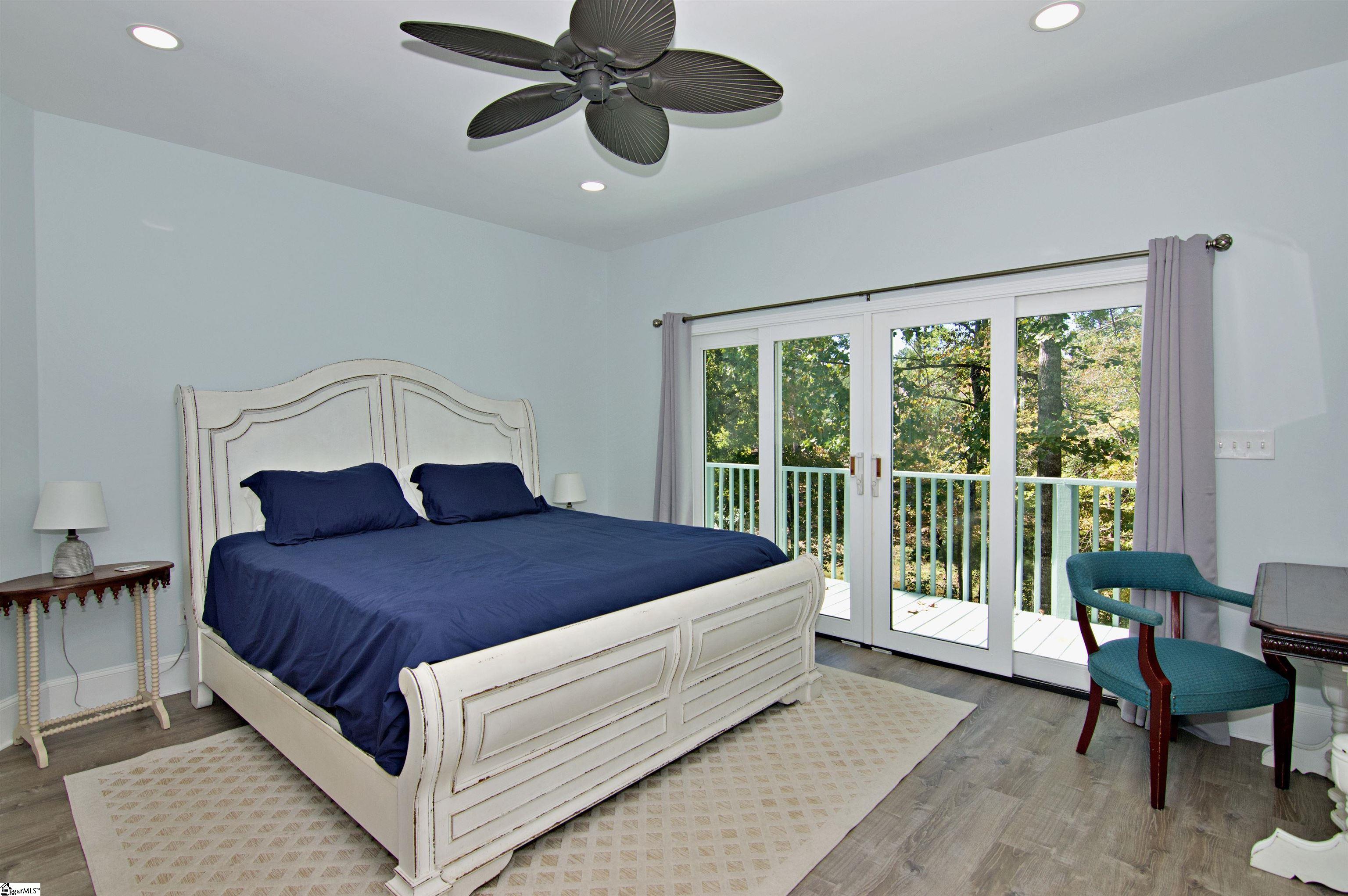 206 Petty Road Property Photo 14