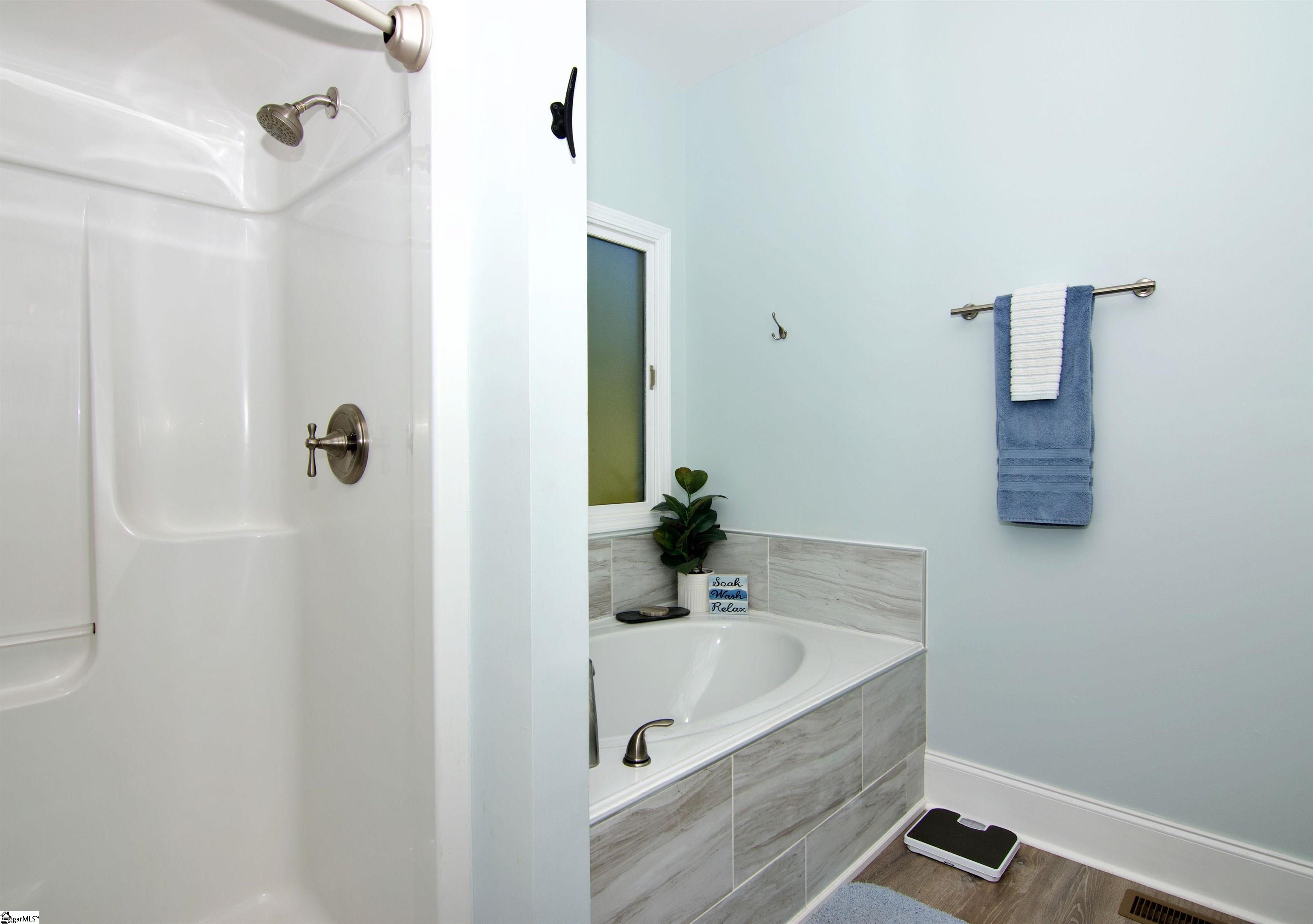206 Petty Road Property Photo 16
