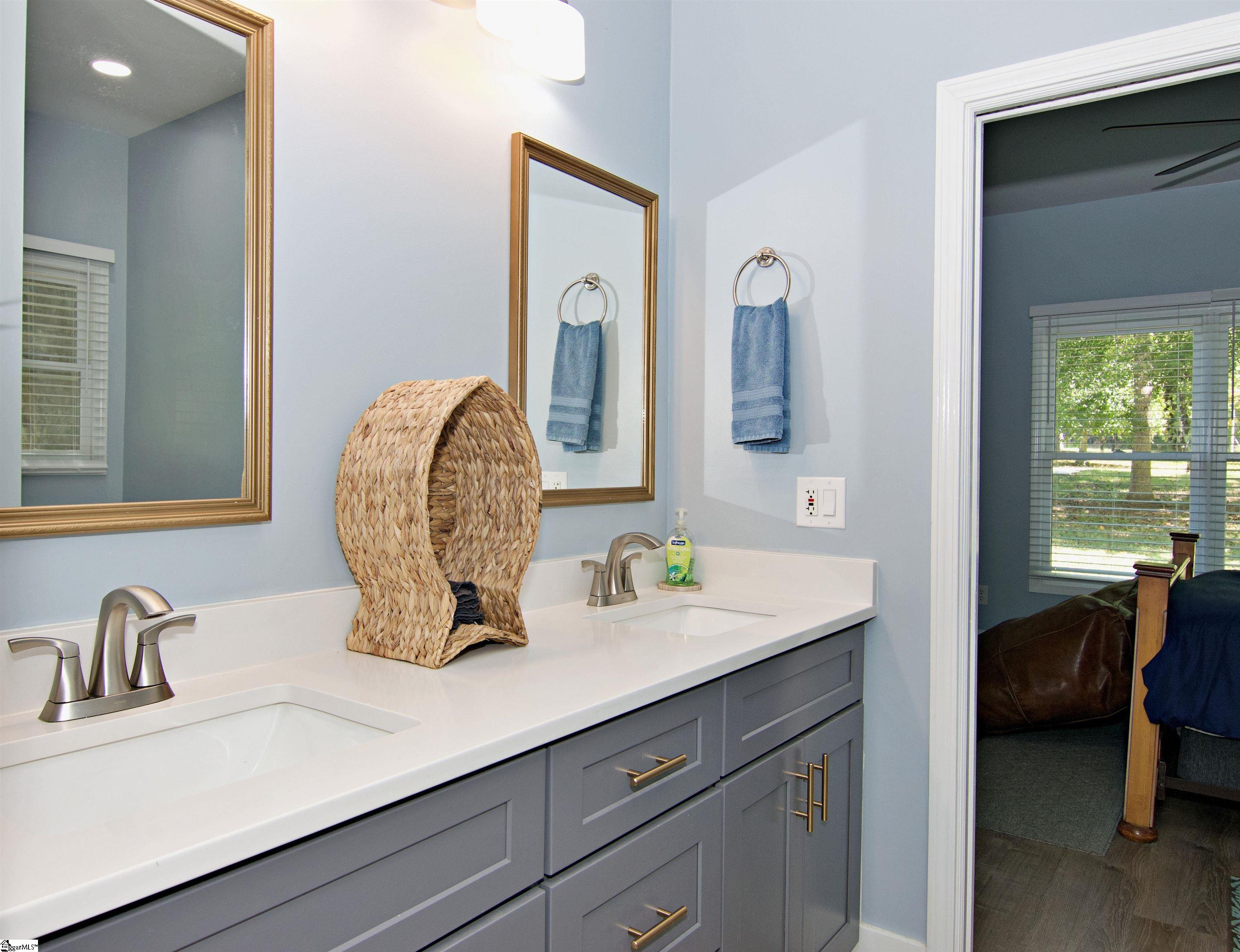206 Petty Road Property Photo 20