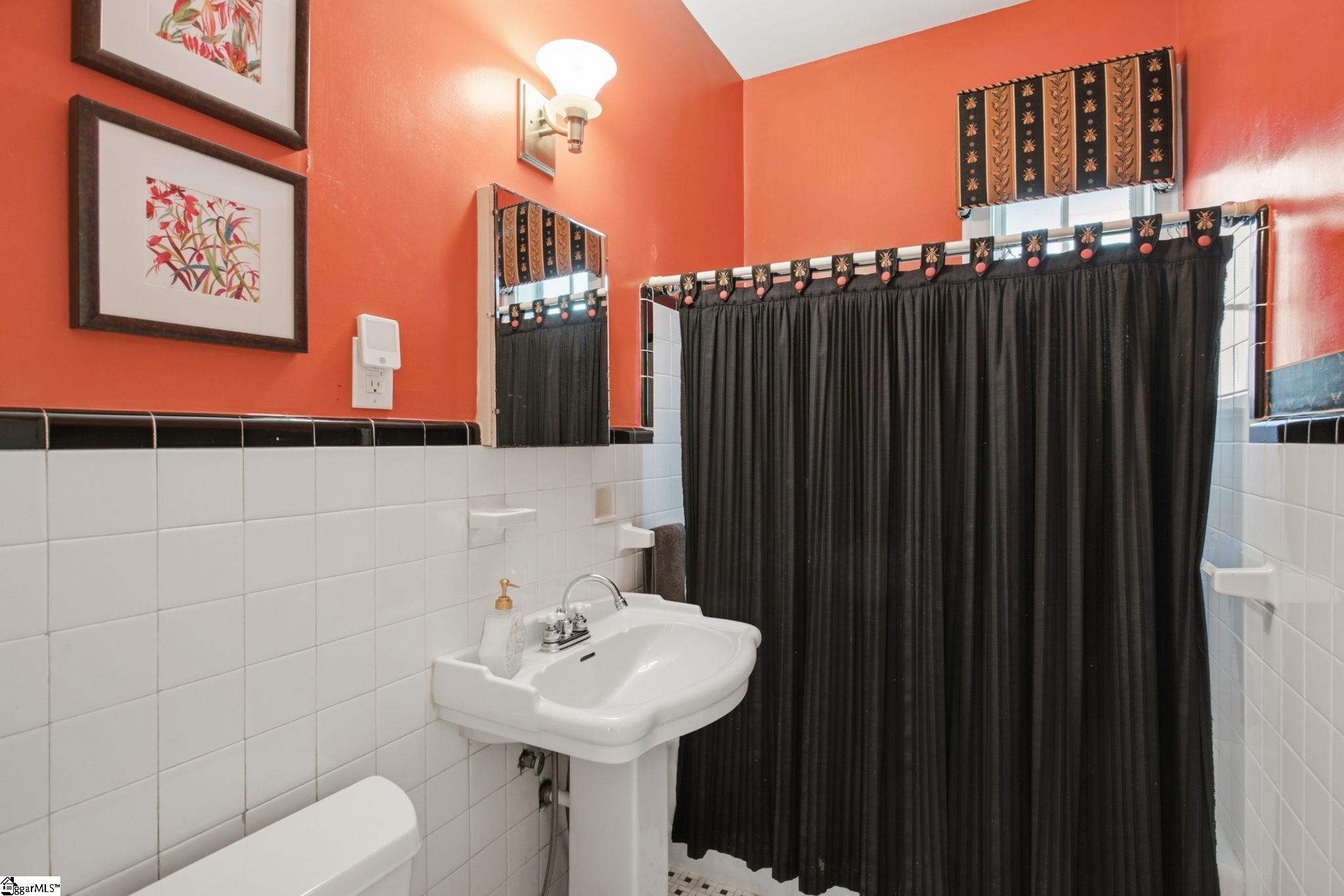 2421 Augusta Street Property Photo 28