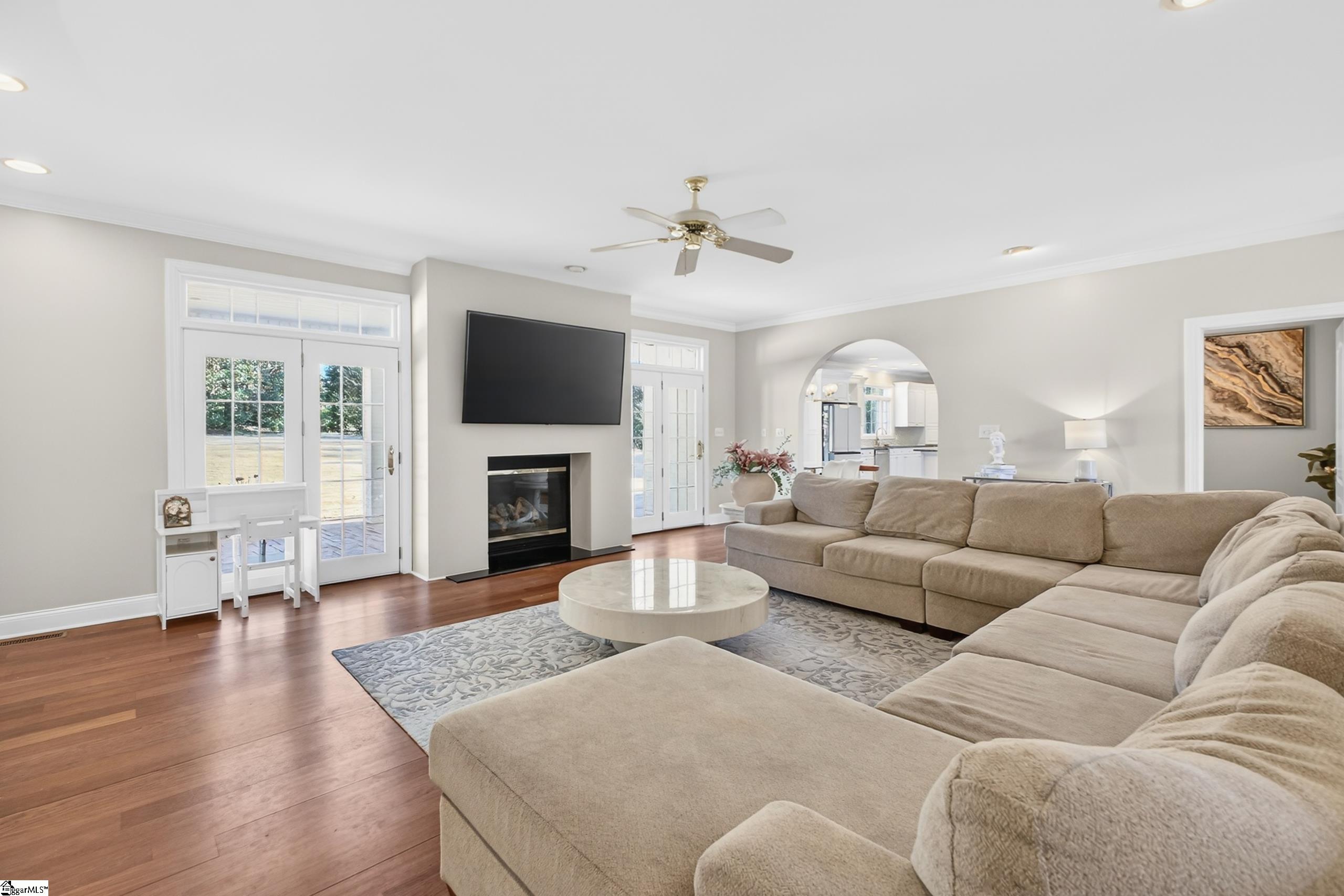 108 Stratford Drive Property Photo 10