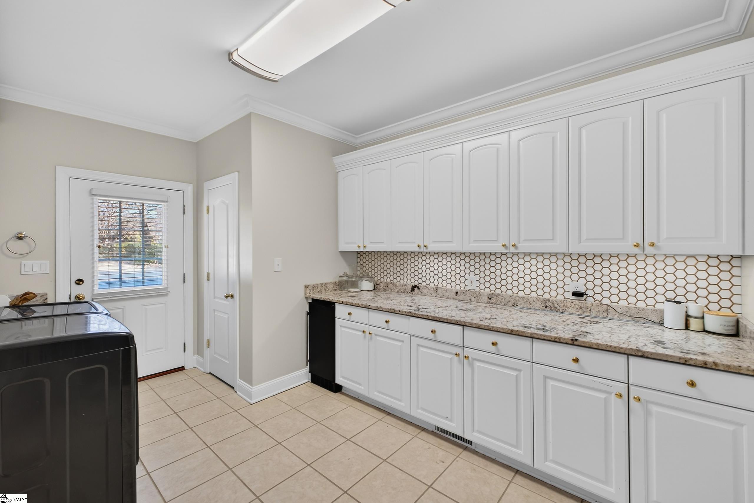 108 Stratford Drive Property Photo 26