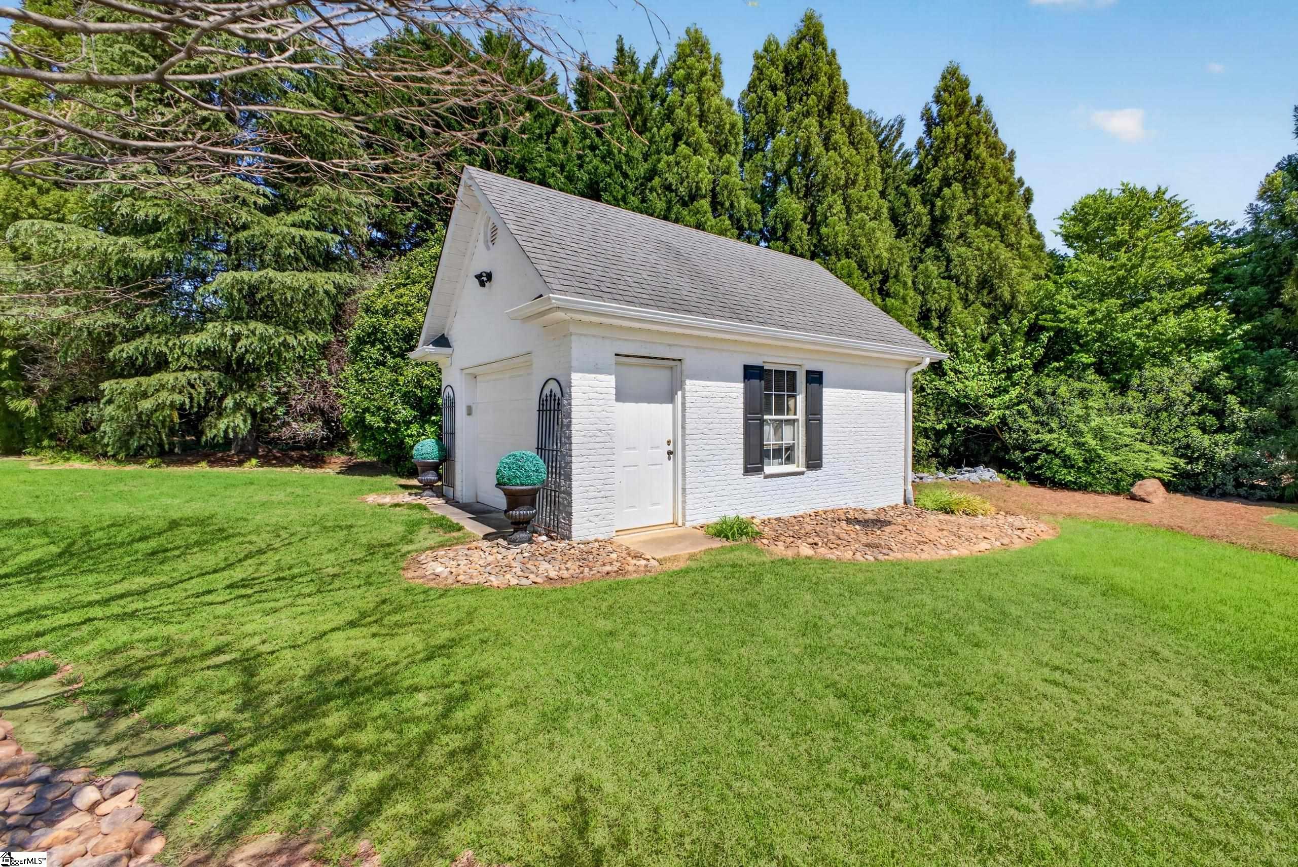 108 Stratford Drive Property Photo 41