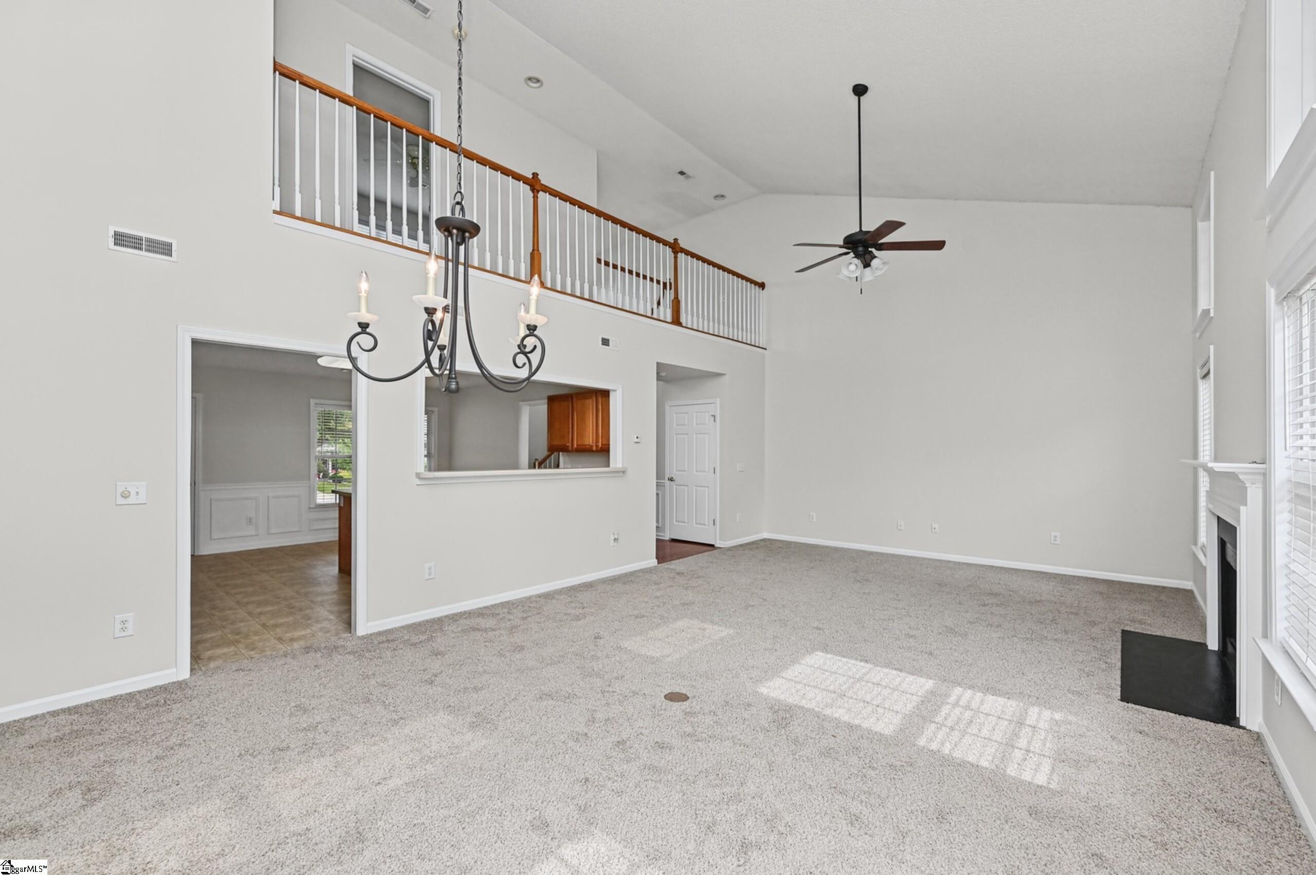 304 Crepe Myrtle Way Property Photo 7
