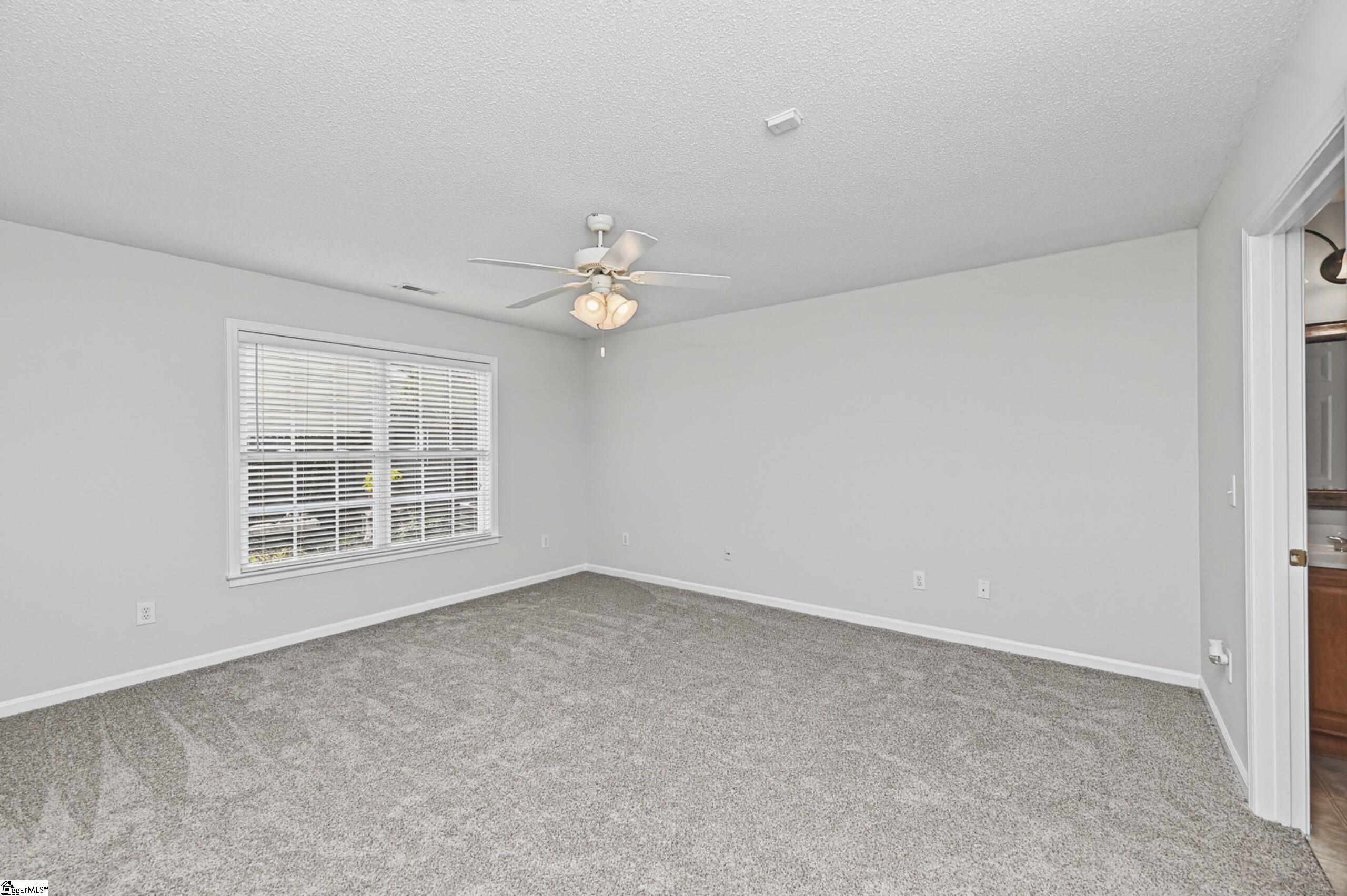 304 Crepe Myrtle Way Property Photo 16