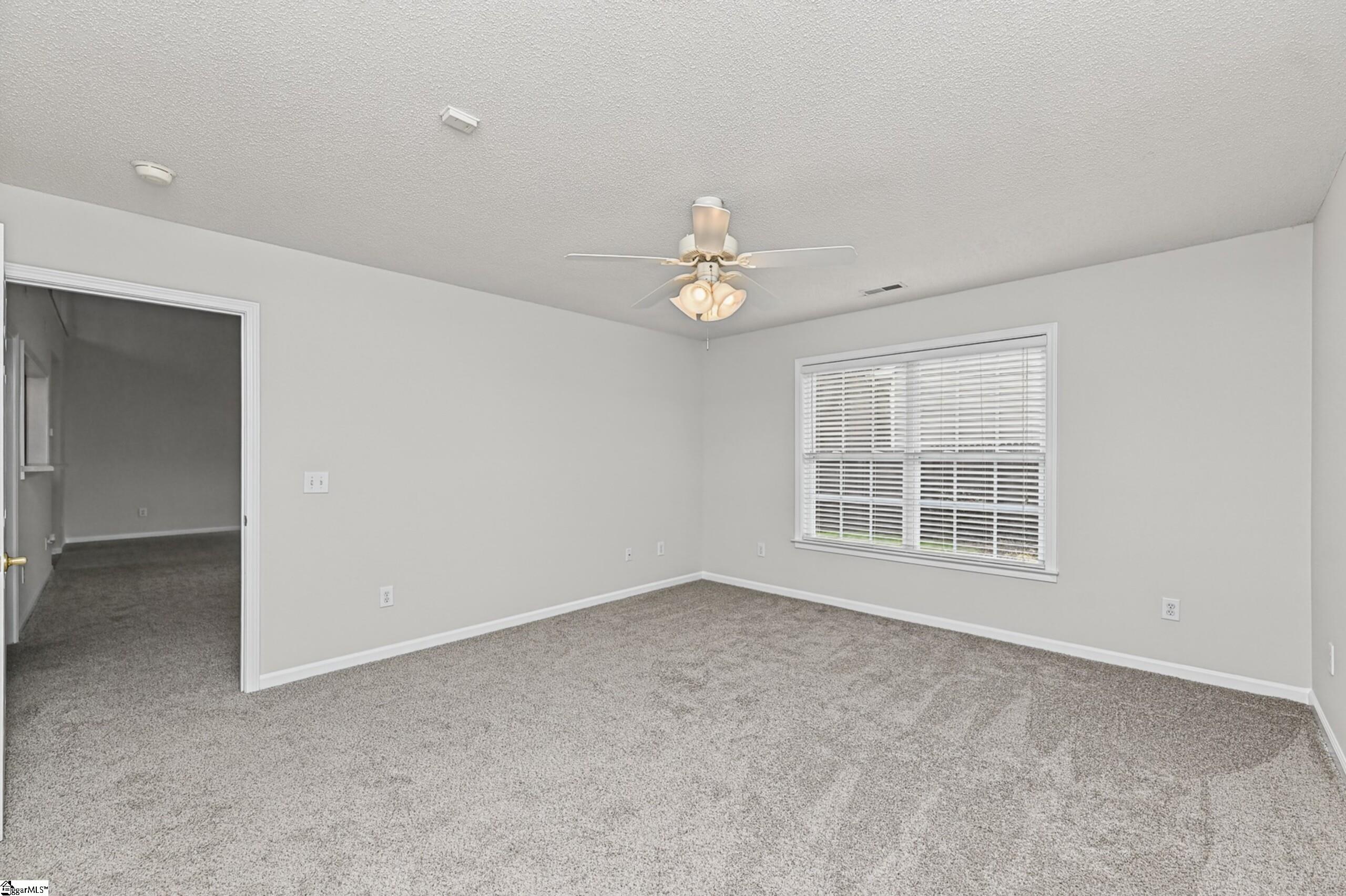 304 Crepe Myrtle Way Property Photo 17