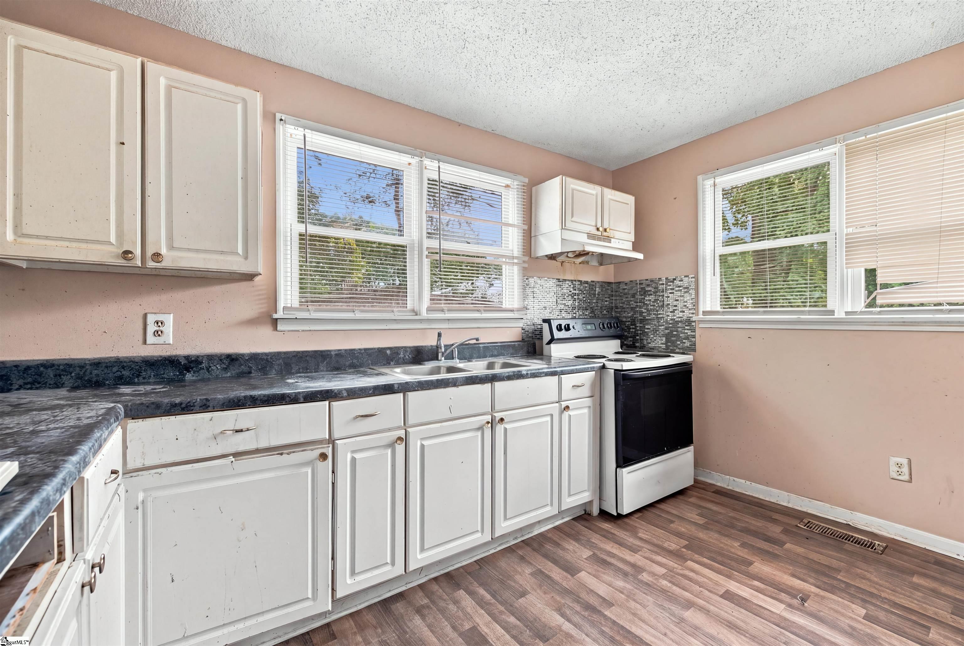 108 Mattison Drive Property Photo 2