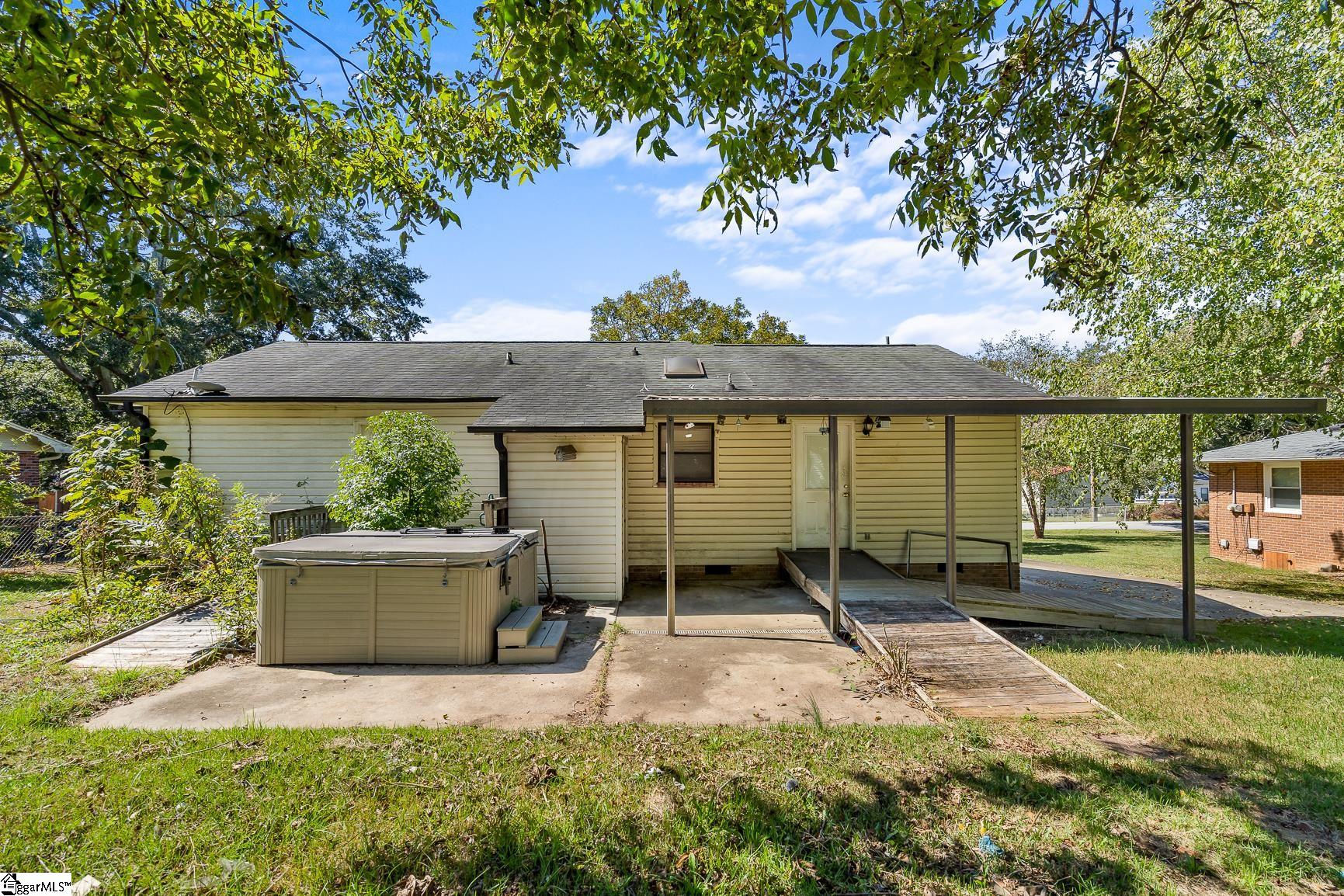 207 Mayfield Road Property Photo 19