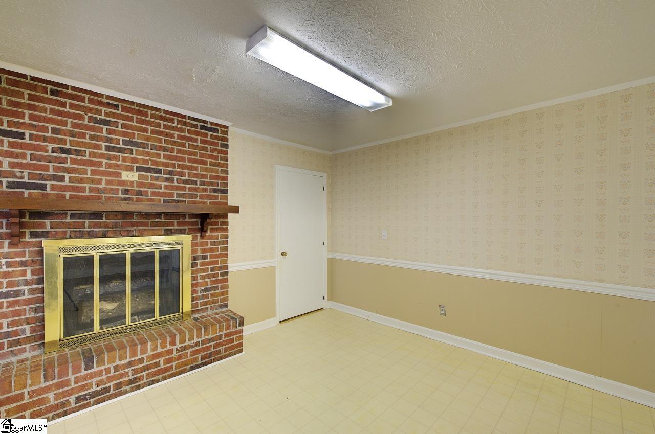 127 Bessie Avenue Property Photo 15