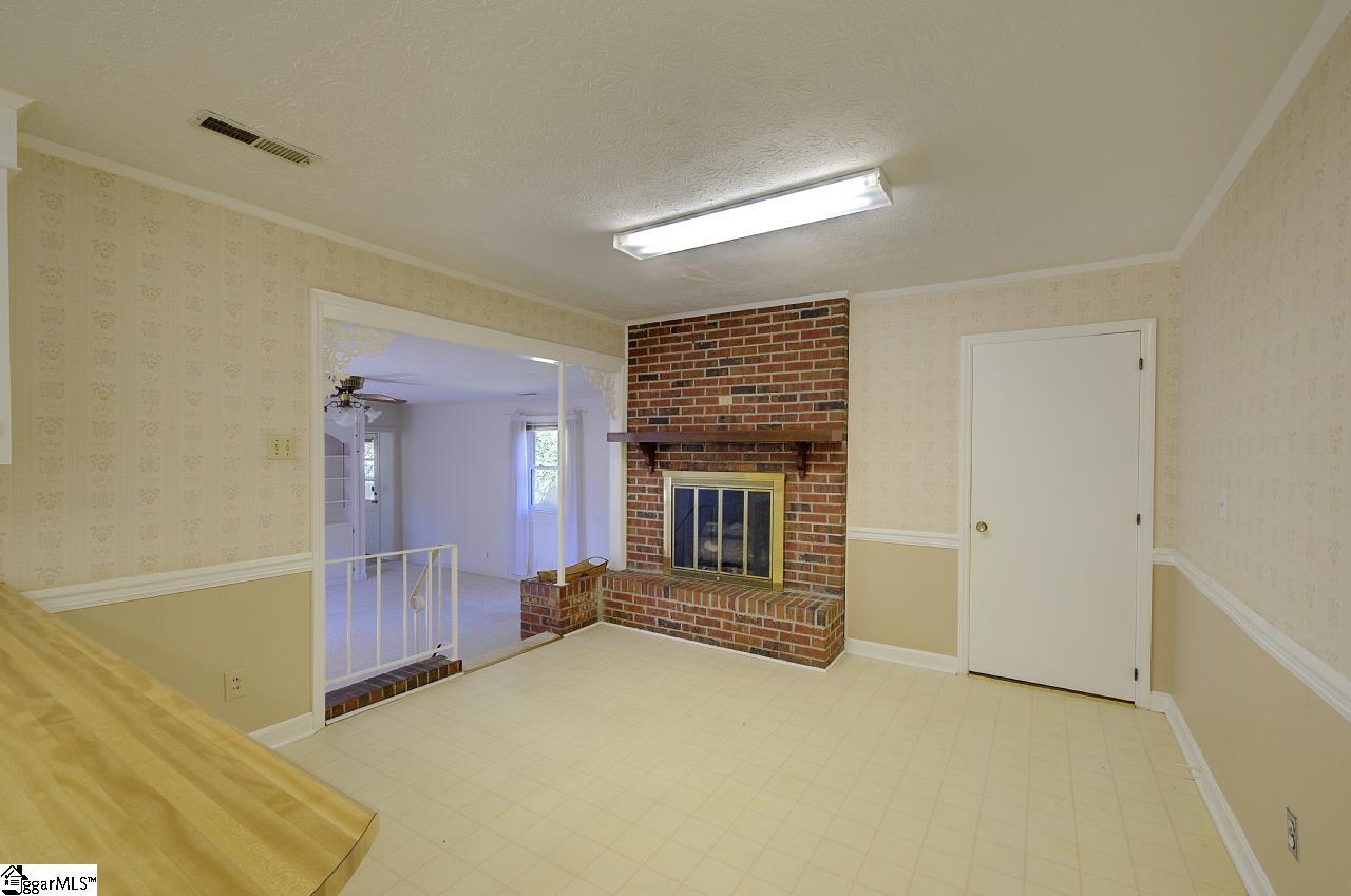 127 Bessie Avenue Property Photo 17