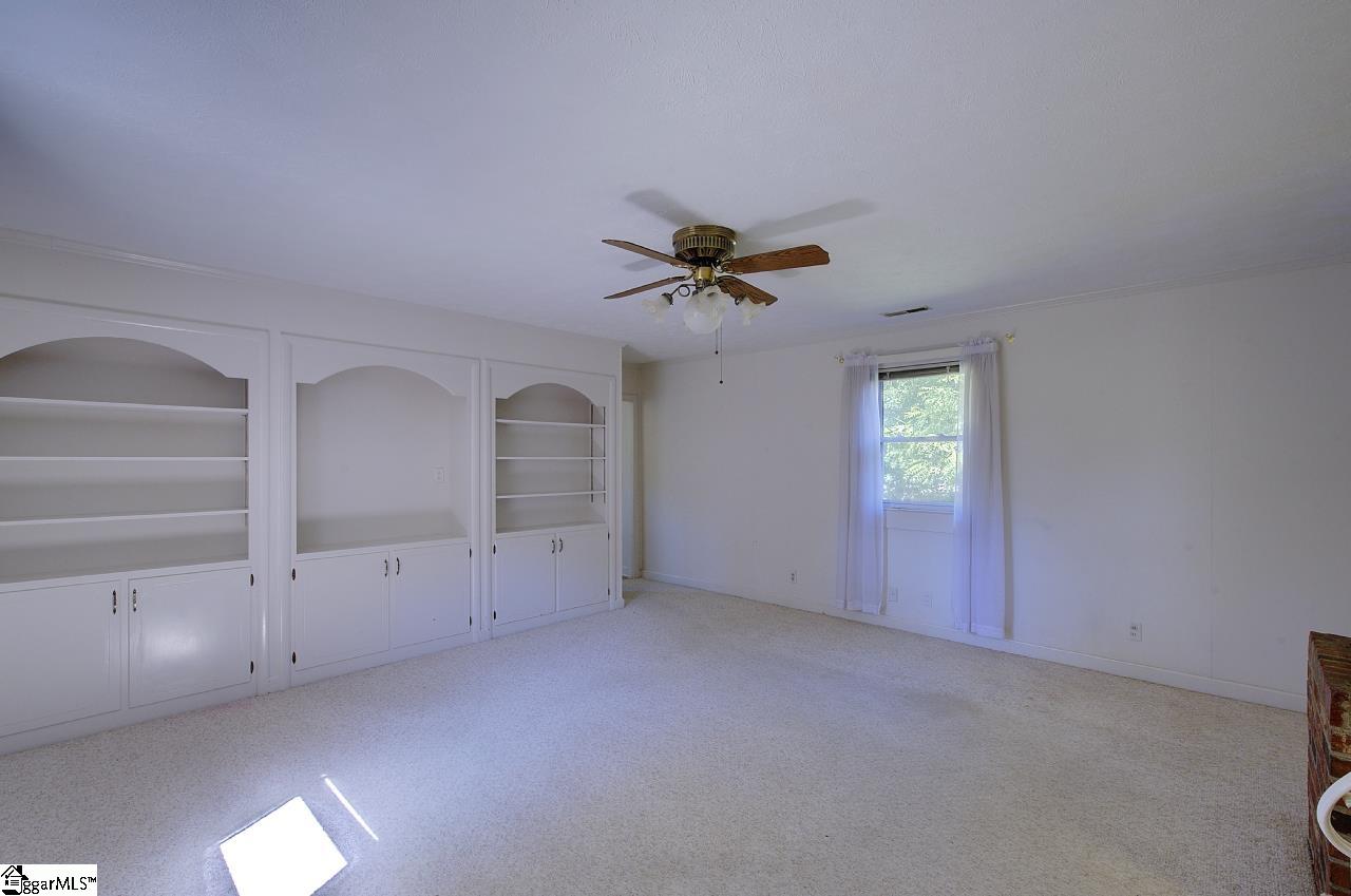 127 Bessie Avenue Property Photo 21