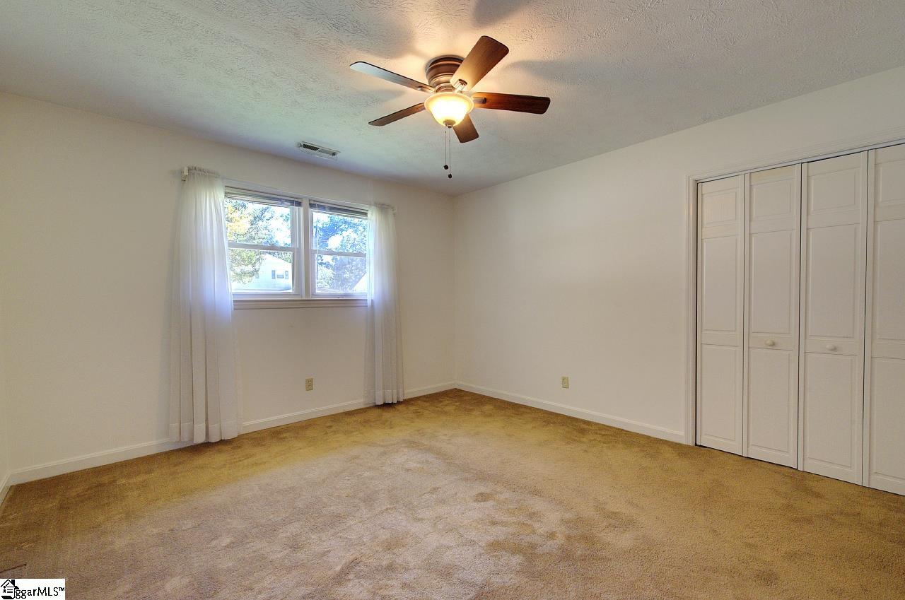 127 Bessie Avenue Property Photo 29