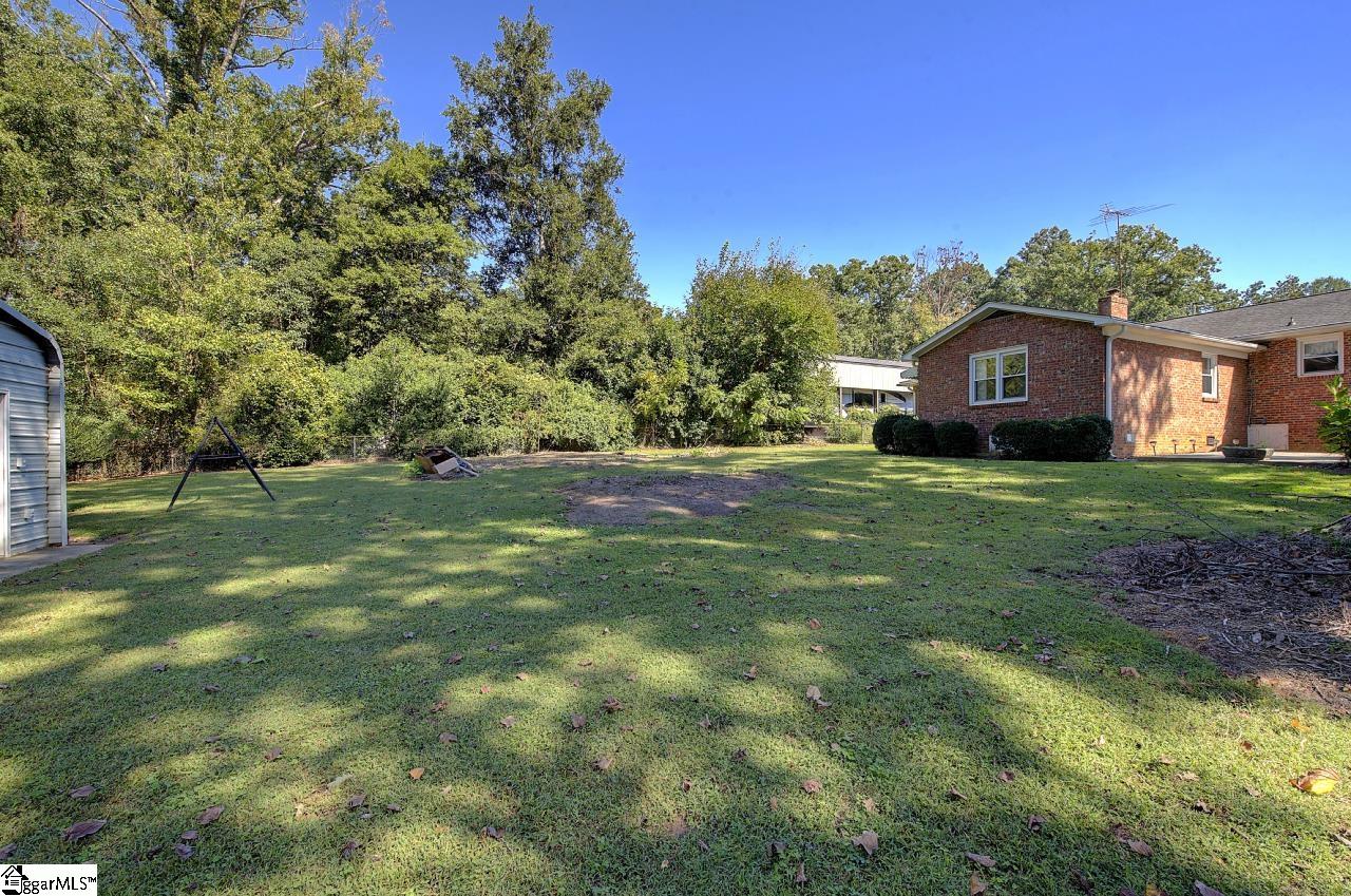 127 Bessie Avenue Property Photo 39