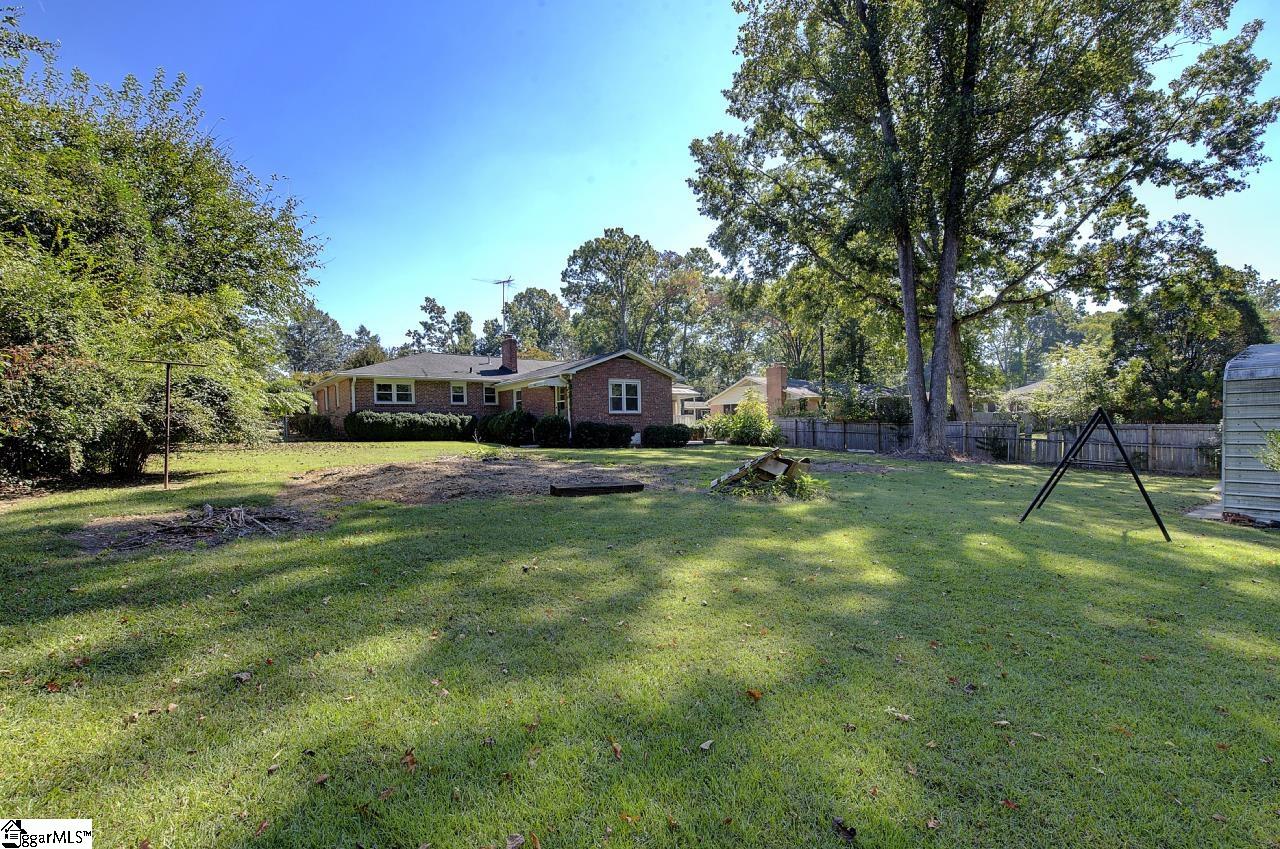 127 Bessie Avenue Property Photo 41