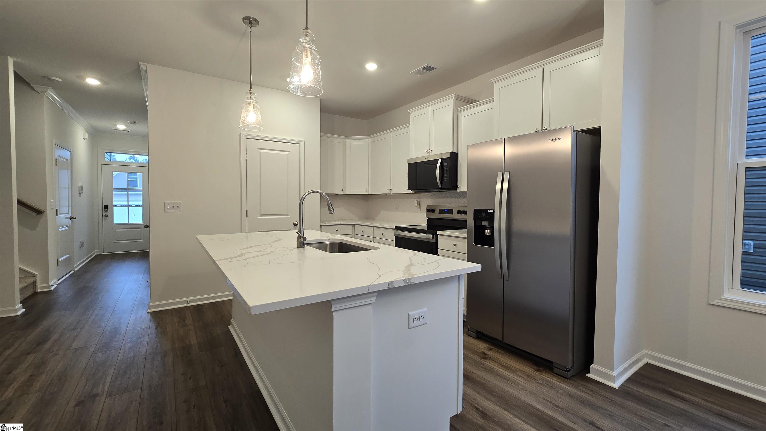 50 Halsey Street Property Photo 3