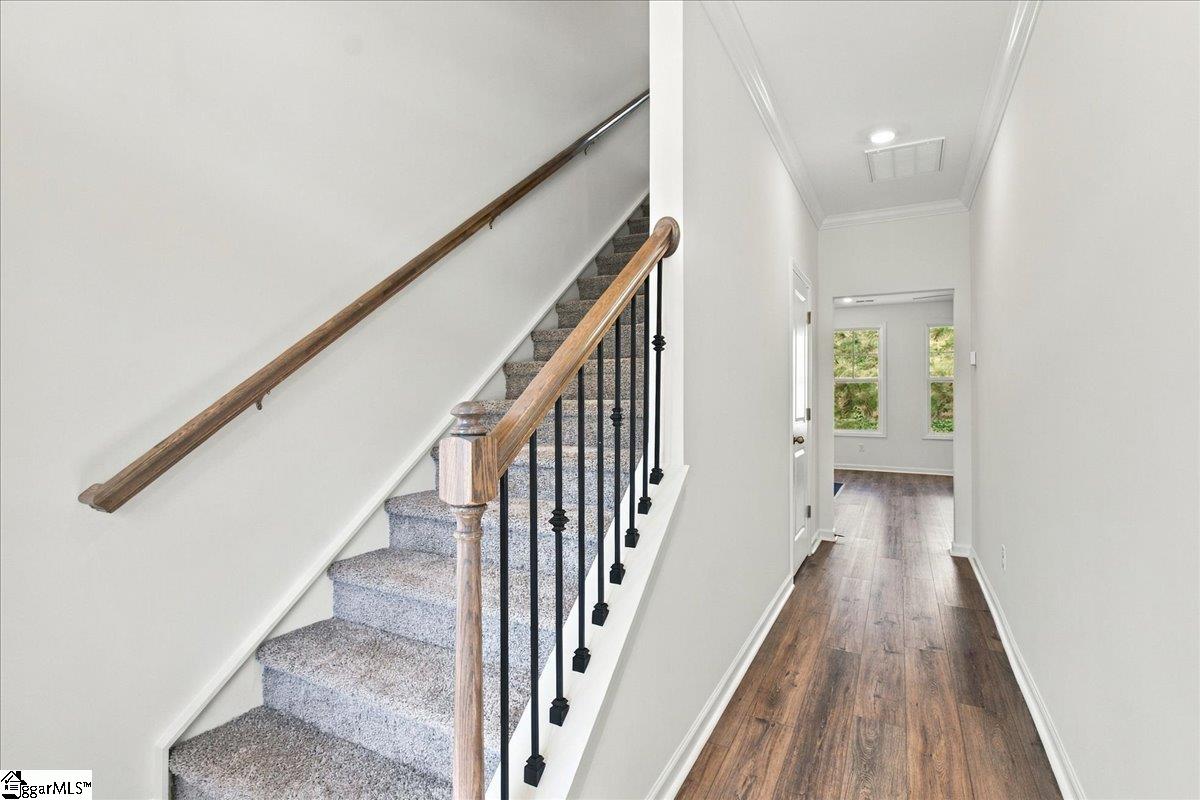 12 Gateway Street Property Photo 2