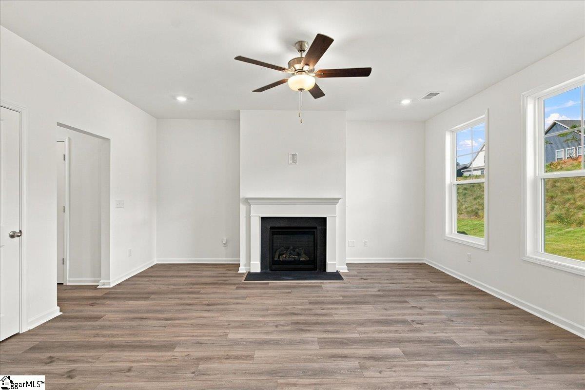 12 Gateway Street Property Photo 4