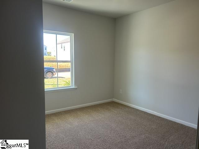 127 Edgewood Farms Court Property Photo 5