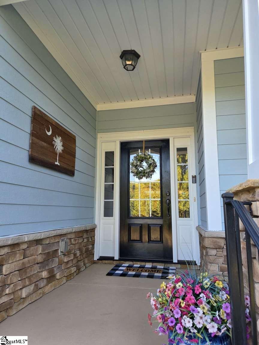 20 Wiscasset Way Property Photo 2