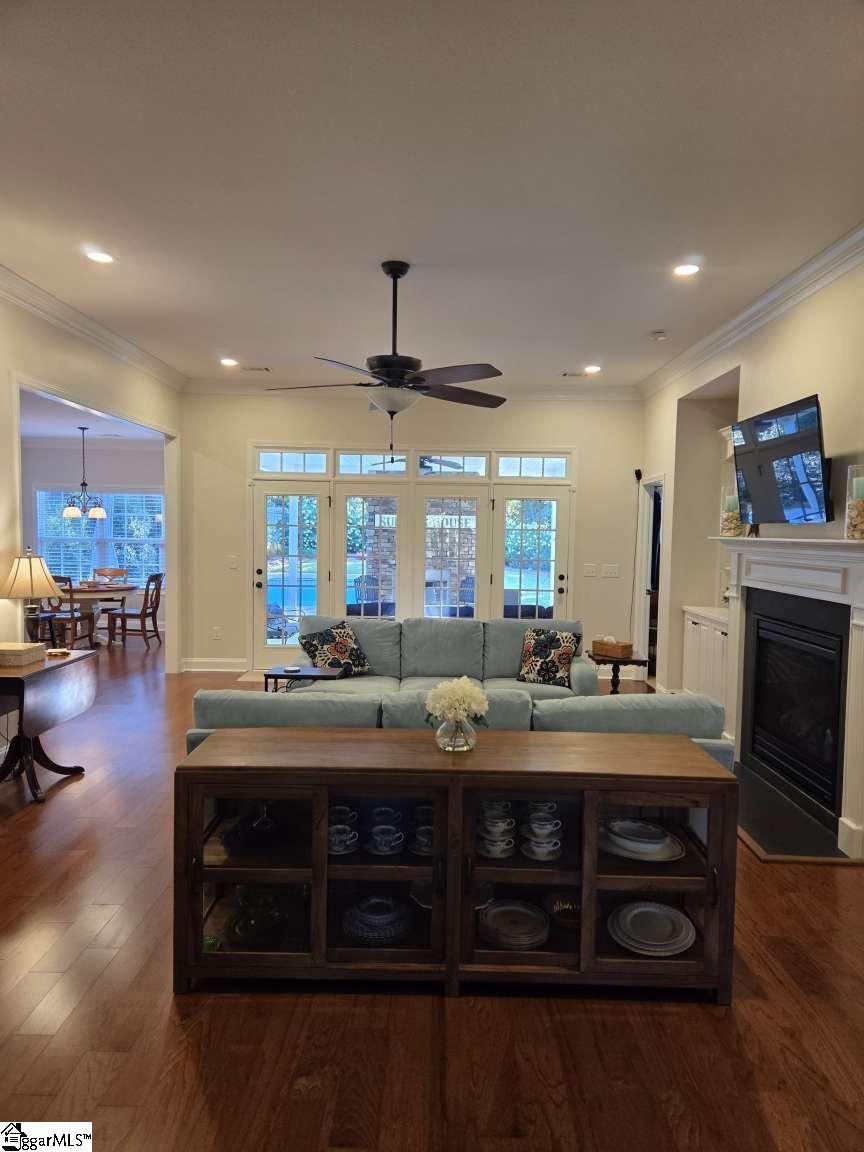 20 Wiscasset Way Property Photo 3