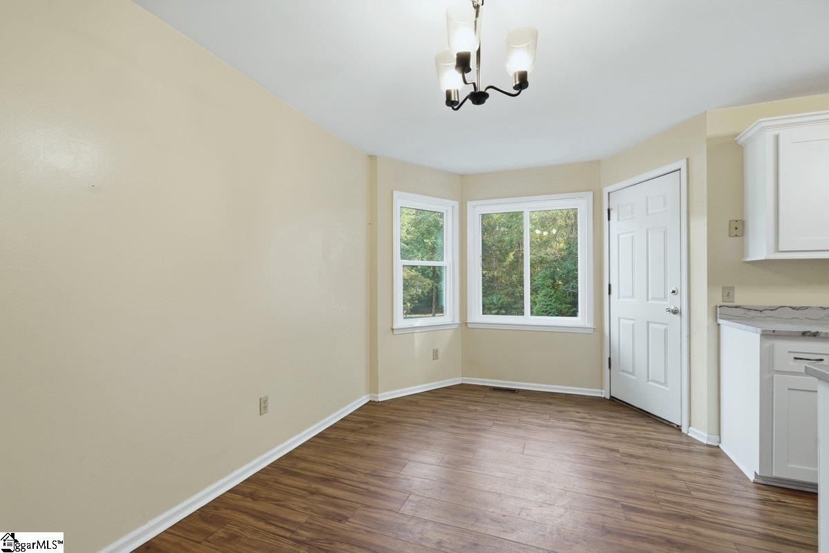 302 Hamilton Forest Drive Property Photo 15