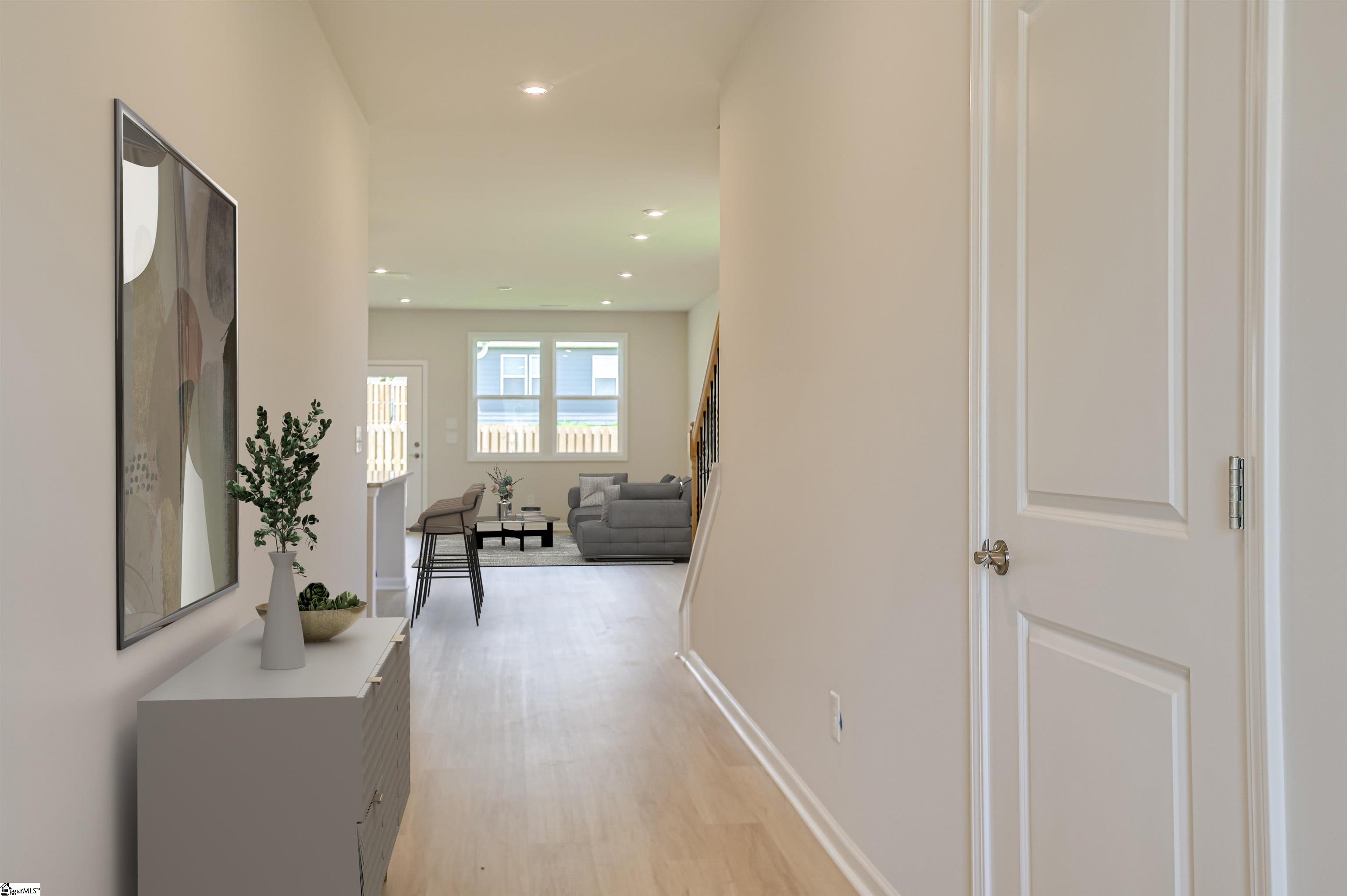 122 River Knoll Drive Property Photo 2