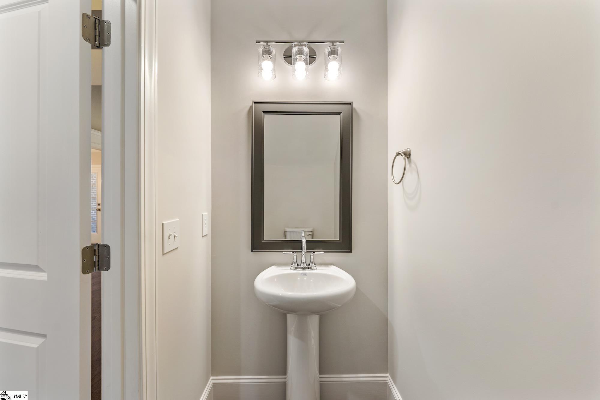 204 Chandler Court Property Photo 20