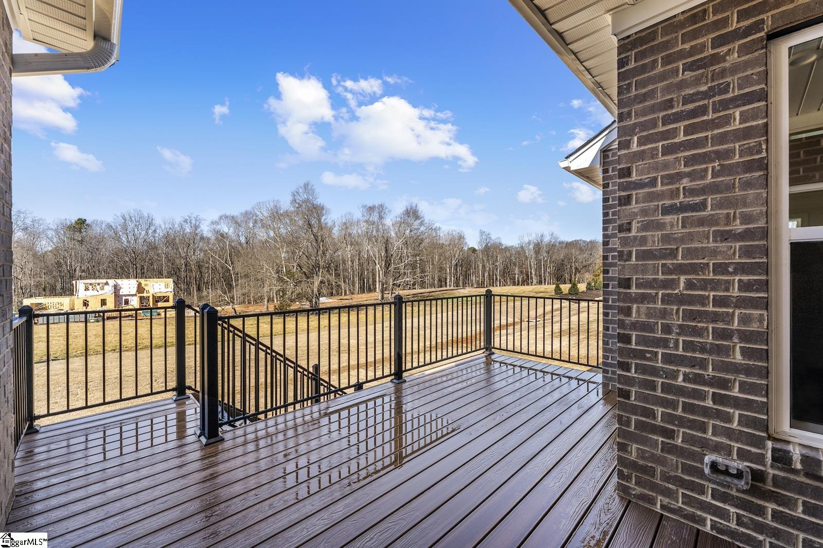 204 Chandler Court Property Photo 40