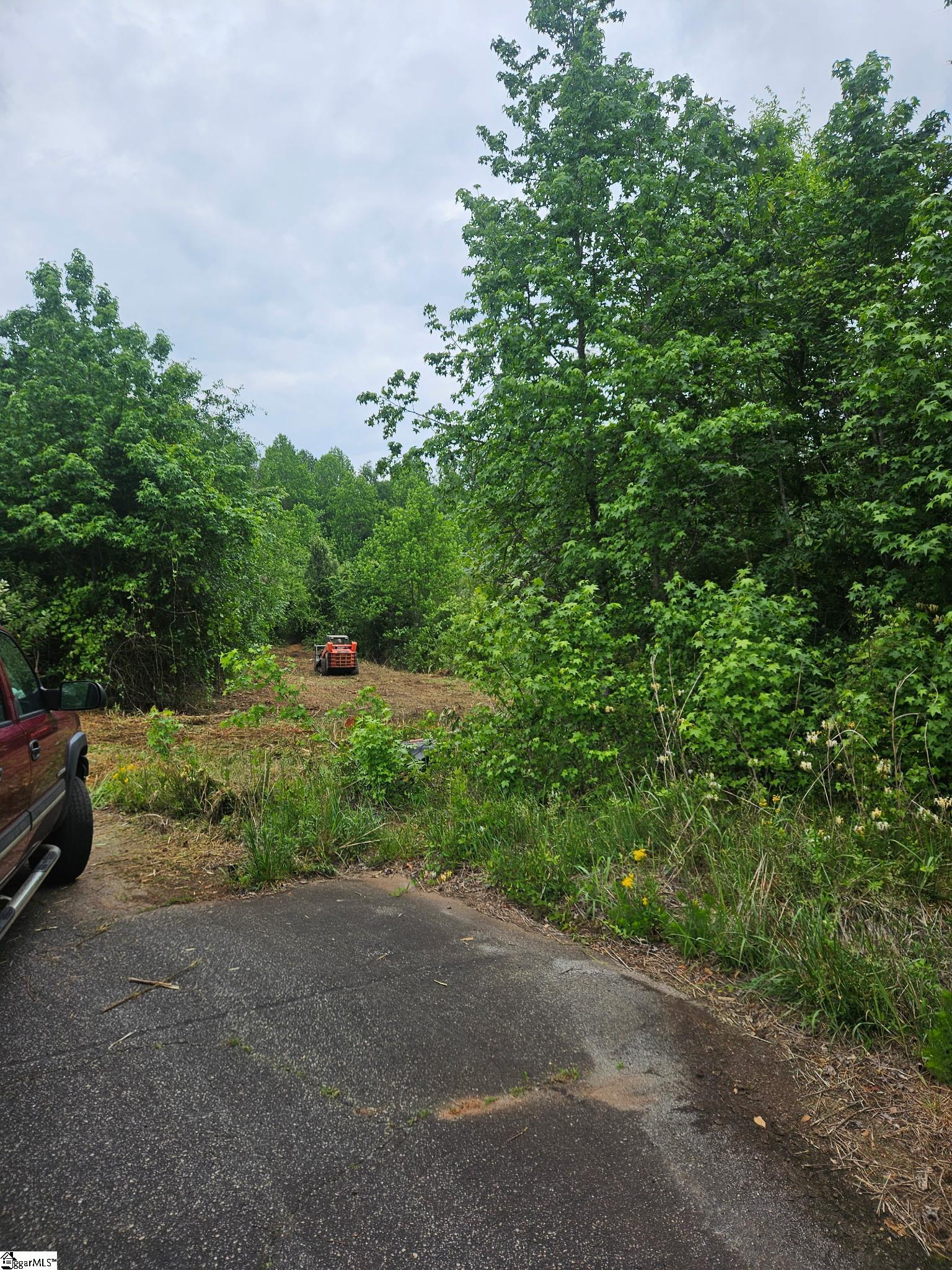 418 N Walcher Farm Drive Property Photo 3