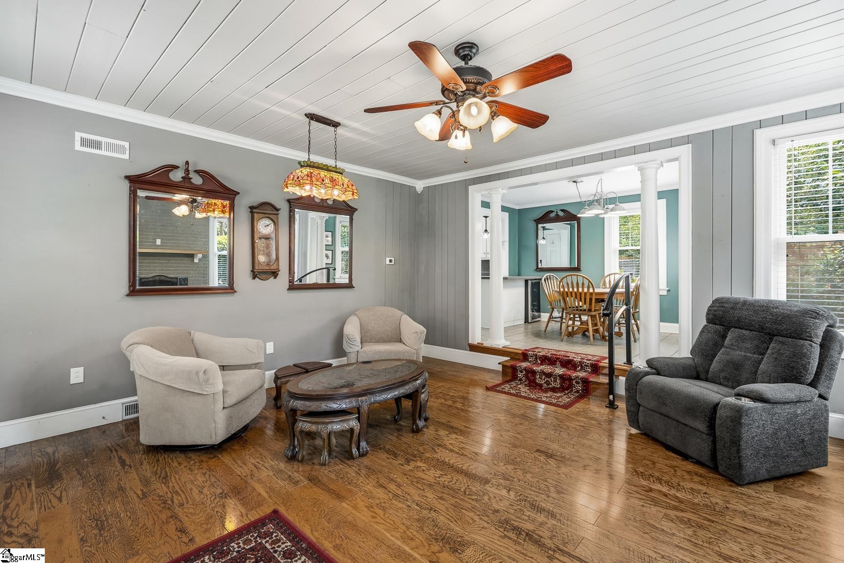1819 Club Drive Property Photo 18