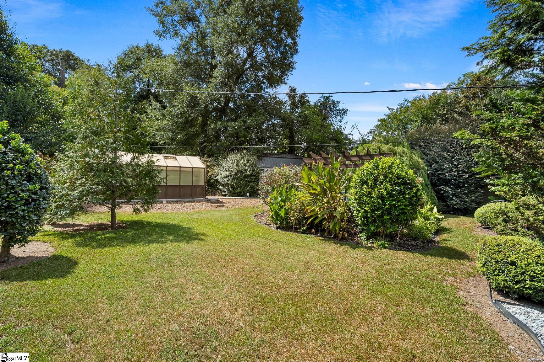1819 Club Drive Property Photo 37