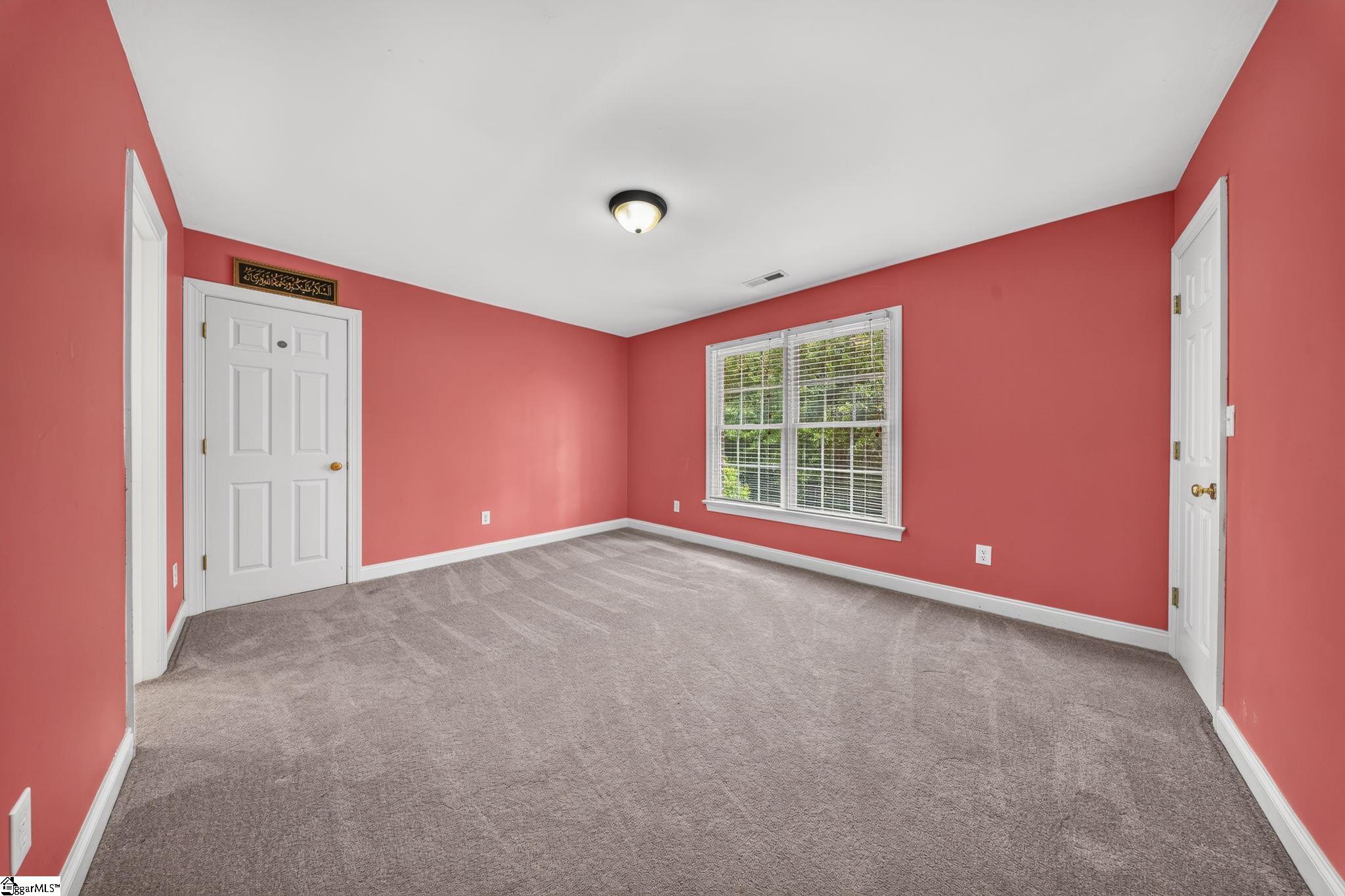 335 Benford Drive Property Photo 14