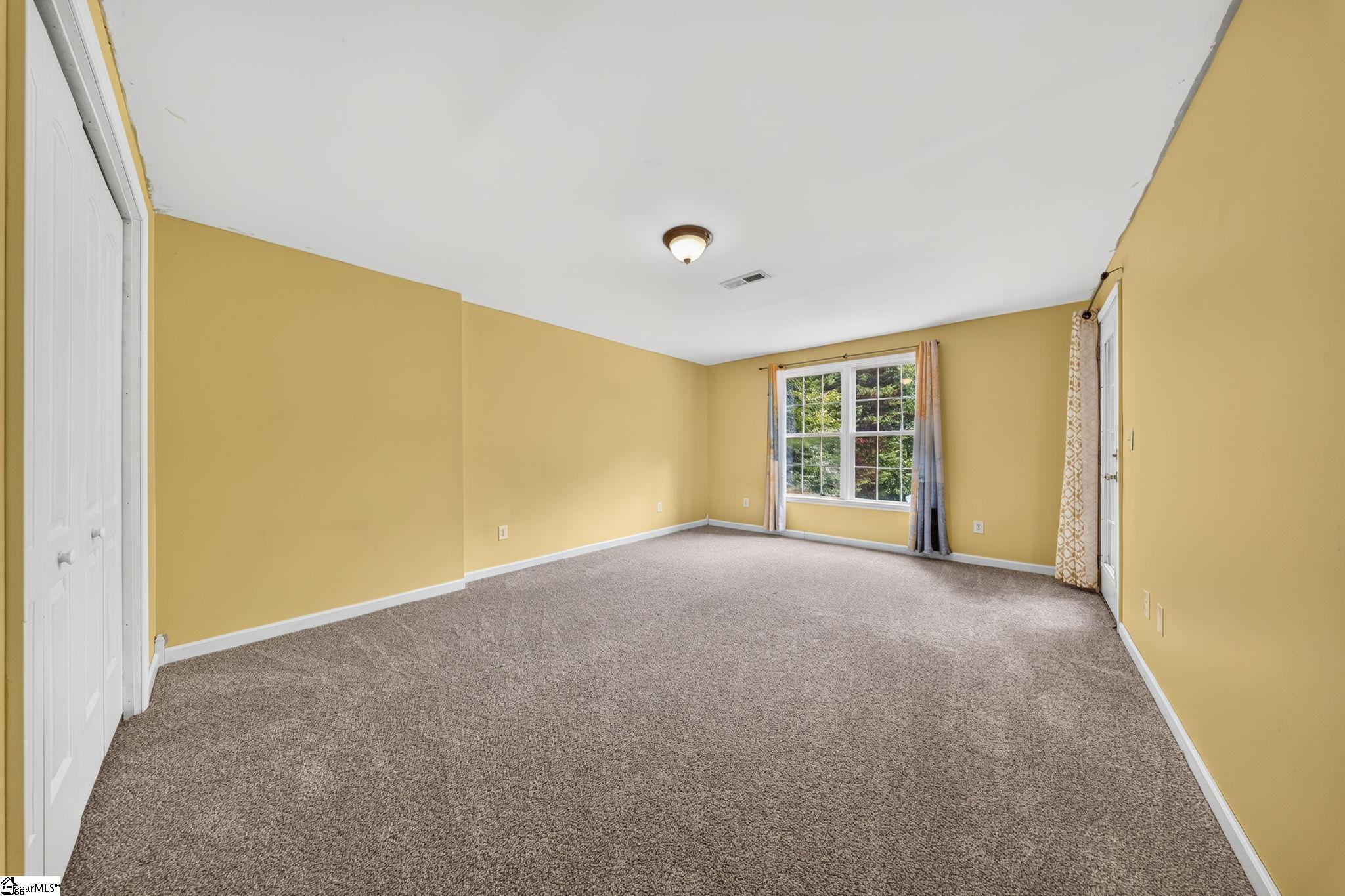 335 Benford Drive Property Photo 21