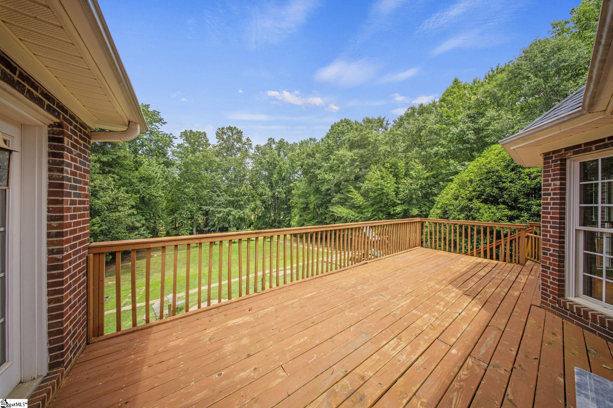 335 Benford Drive Property Photo 25