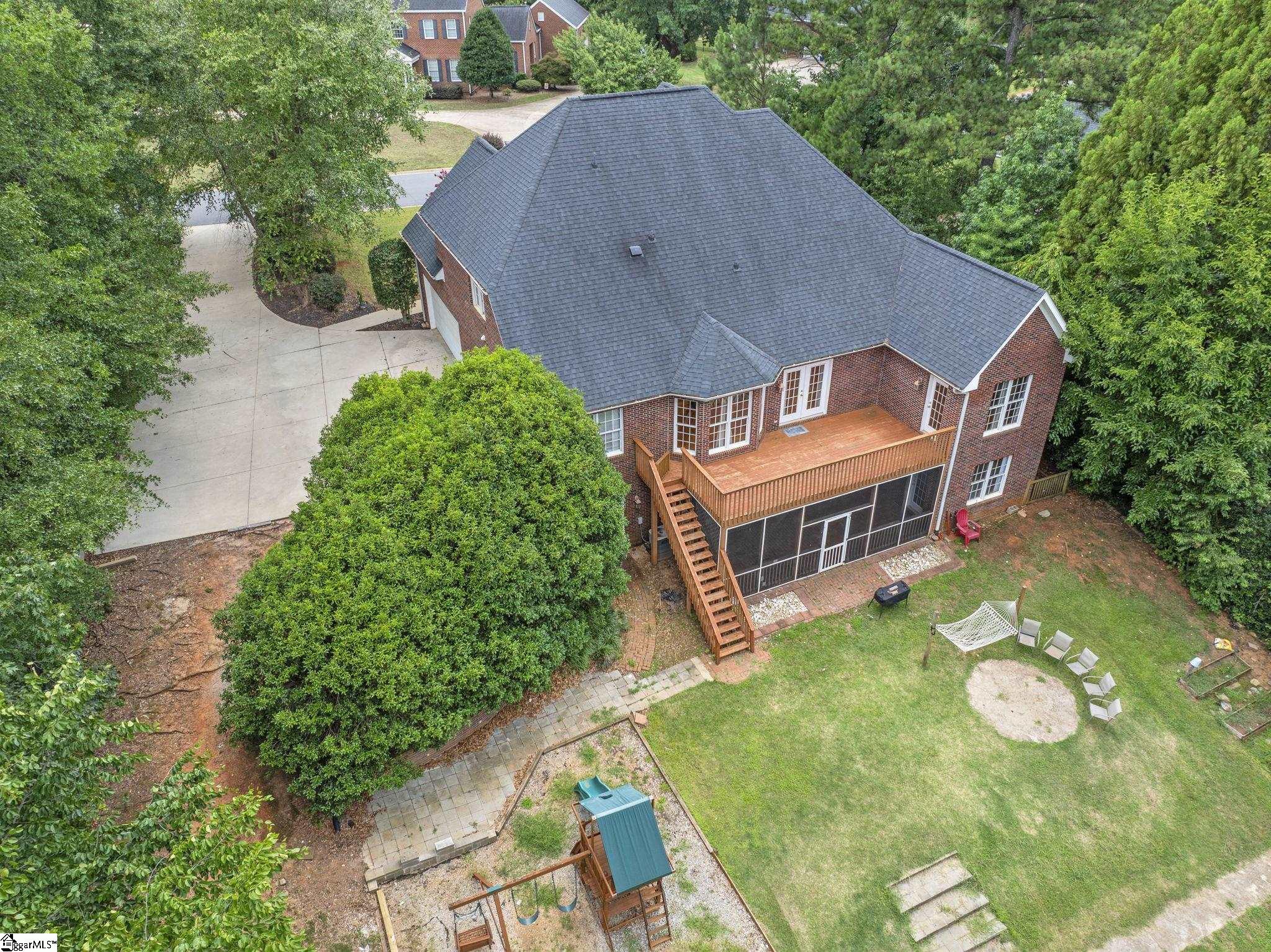 335 Benford Drive Property Photo 29