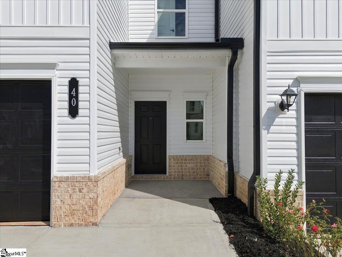 40 Lone Cypress Street Property Photo 5