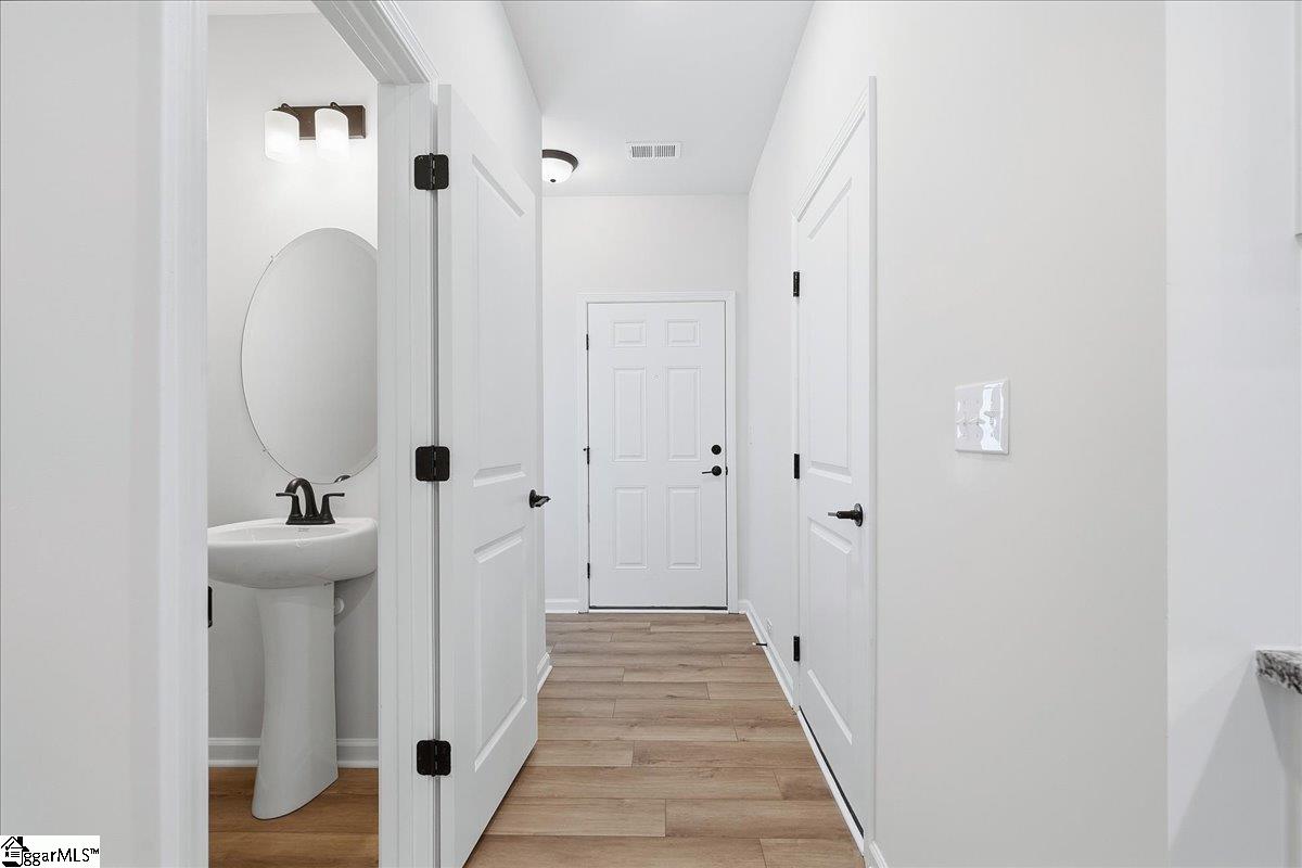40 Lone Cypress Street Property Photo 7