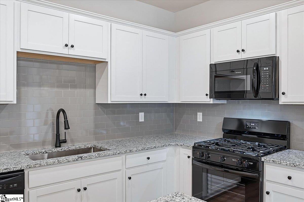 40 Lone Cypress Street Property Photo 15
