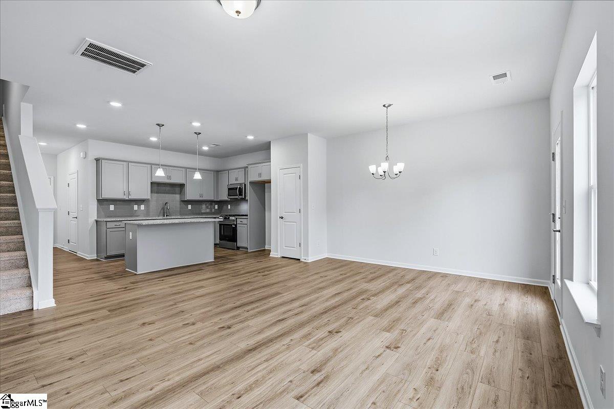 42 Lone Cypress Street Property Photo 17