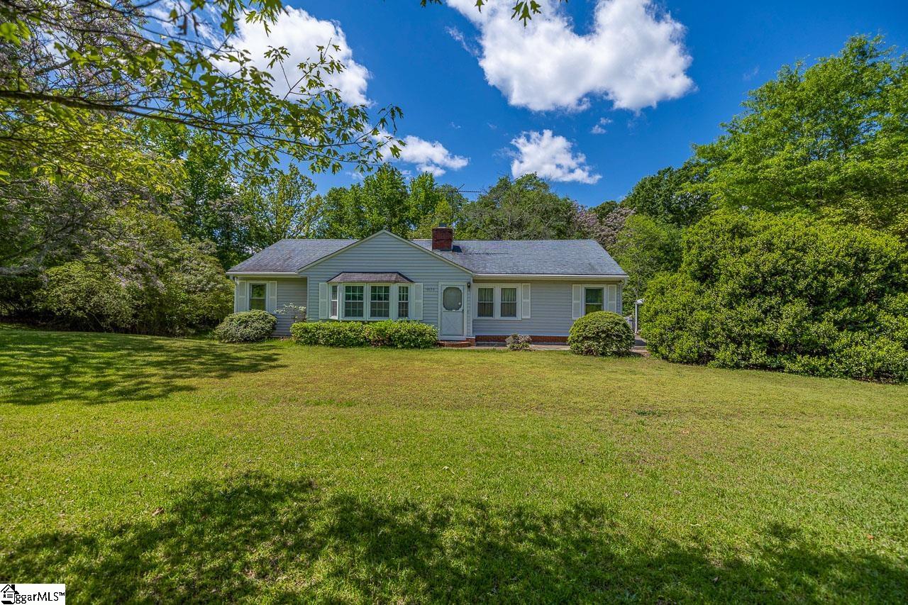 10676 Augusta Road Property Photo 5