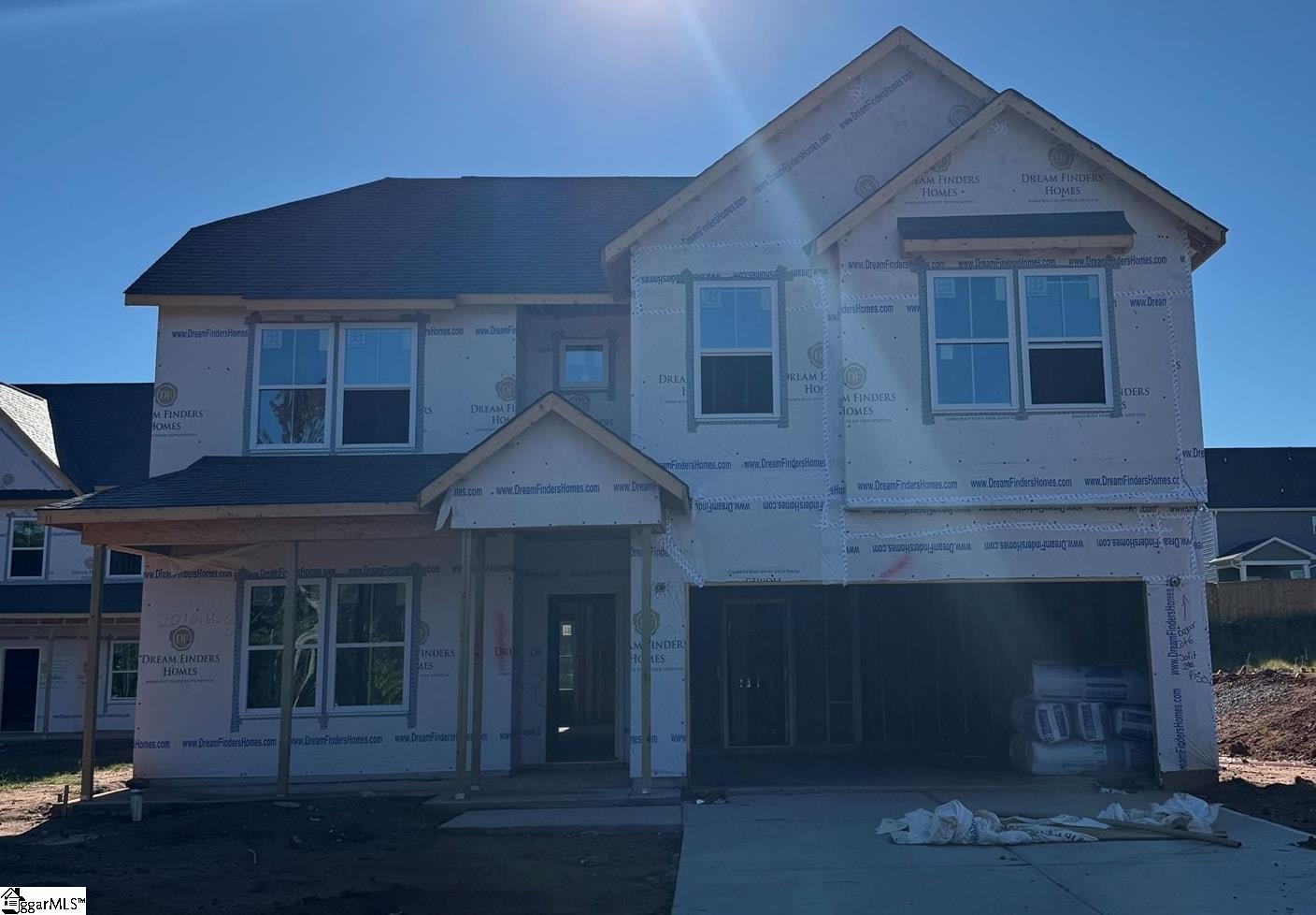 201 Golden Oaks Lane Property Photo 1