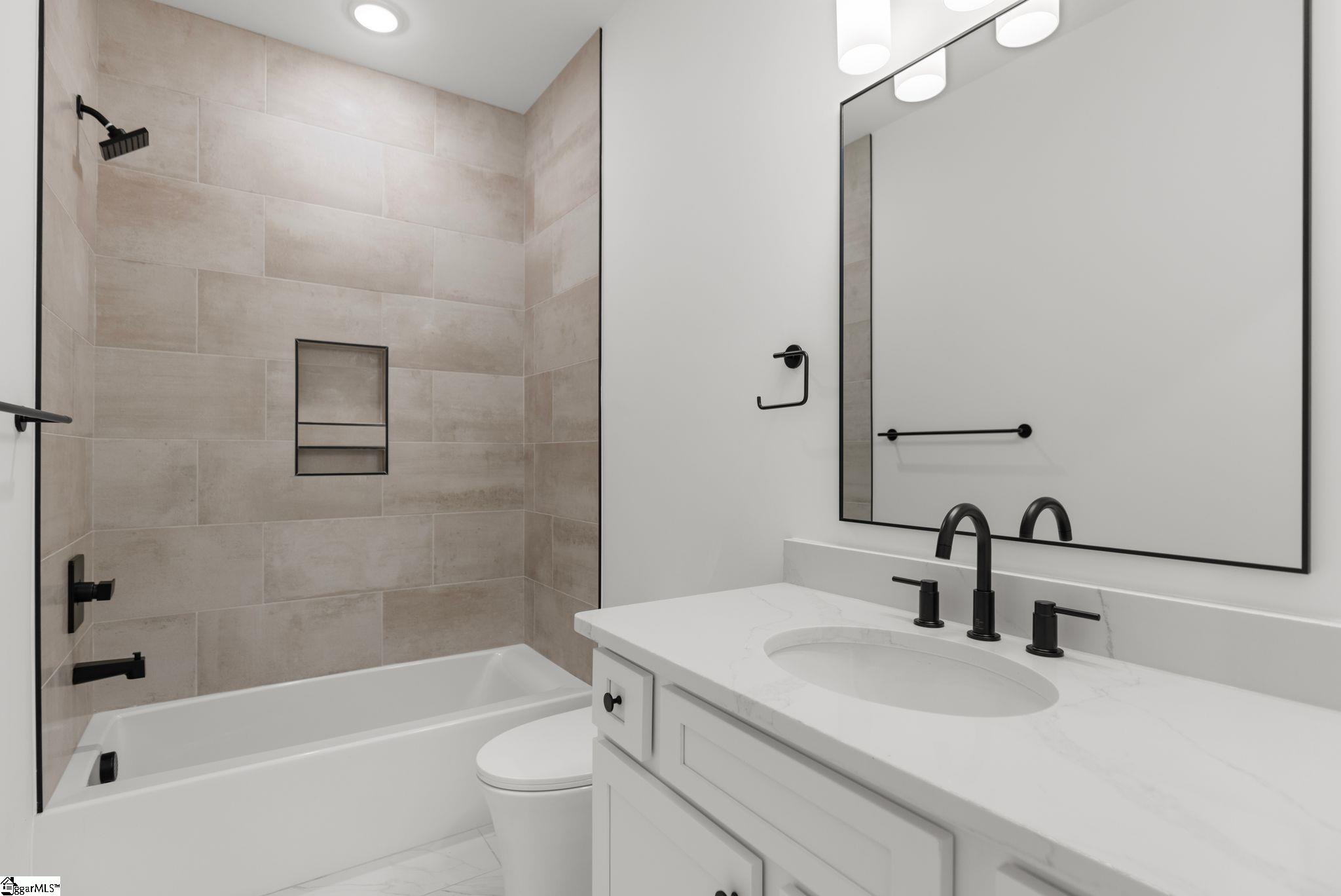 101 A Street Property Photo 17