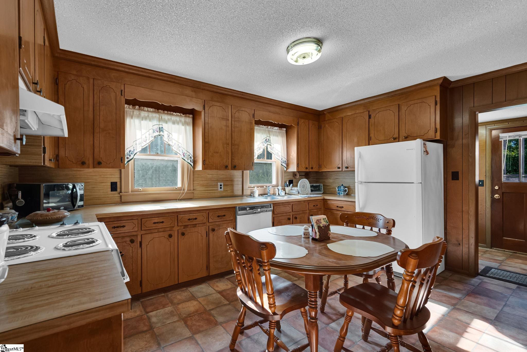 4125 Old Portman Road Property Photo 7