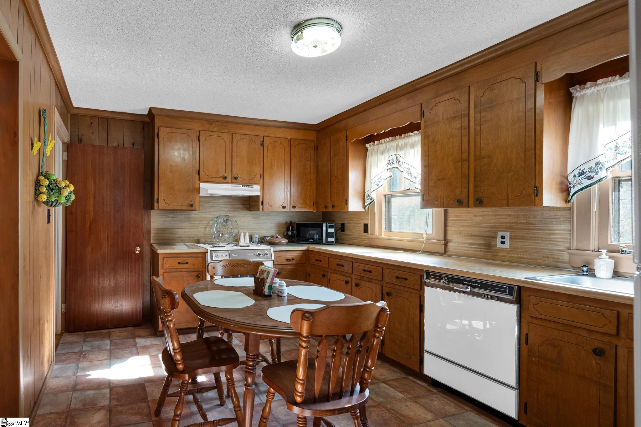 4125 Old Portman Road Property Photo 9
