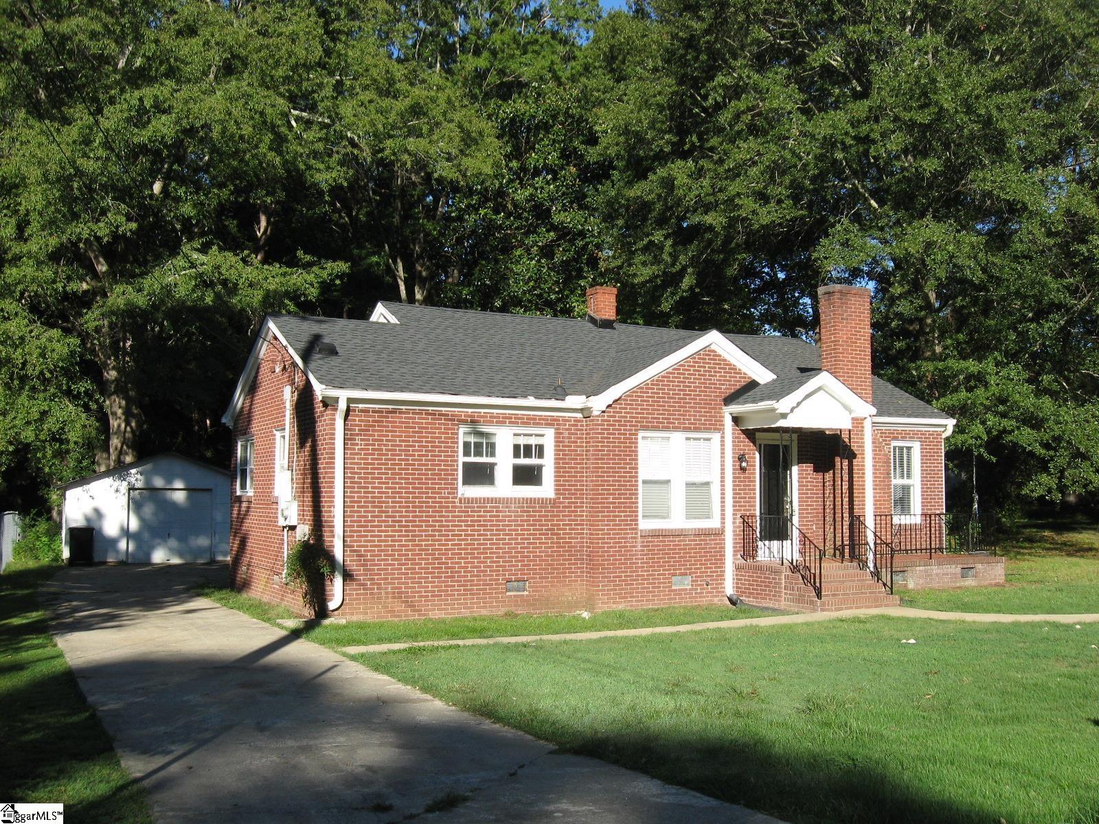 102 Oakland Avenue Property Photo 1