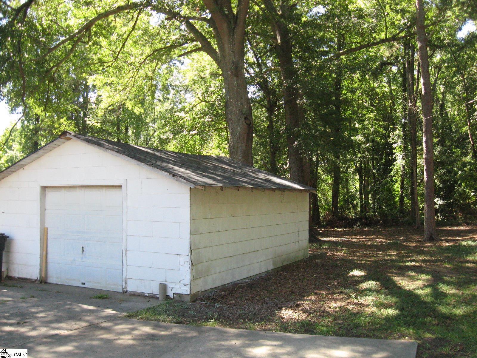 102 Oakland Avenue Property Photo 17