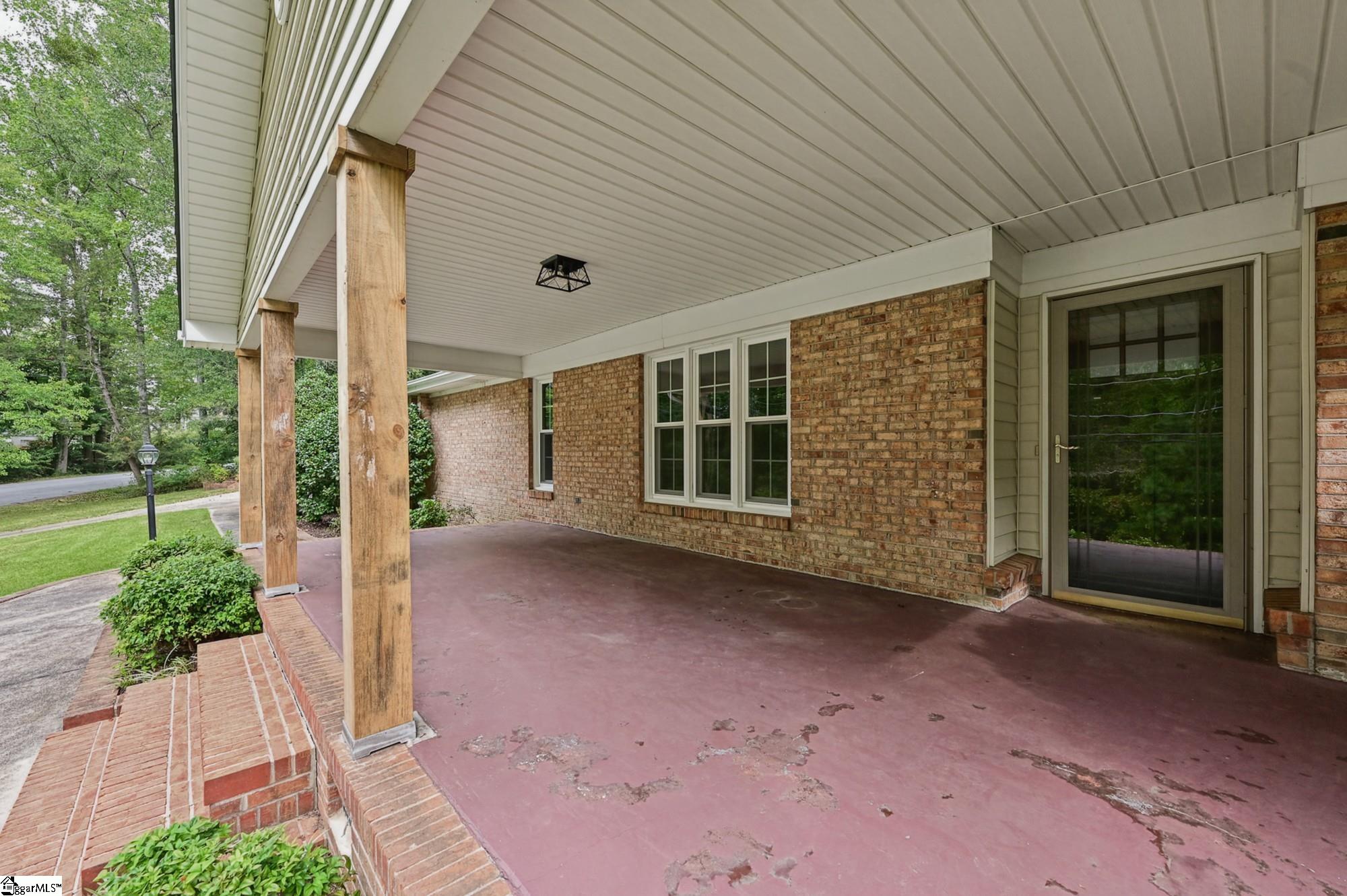 202 Elmhurst Road Property Photo 6